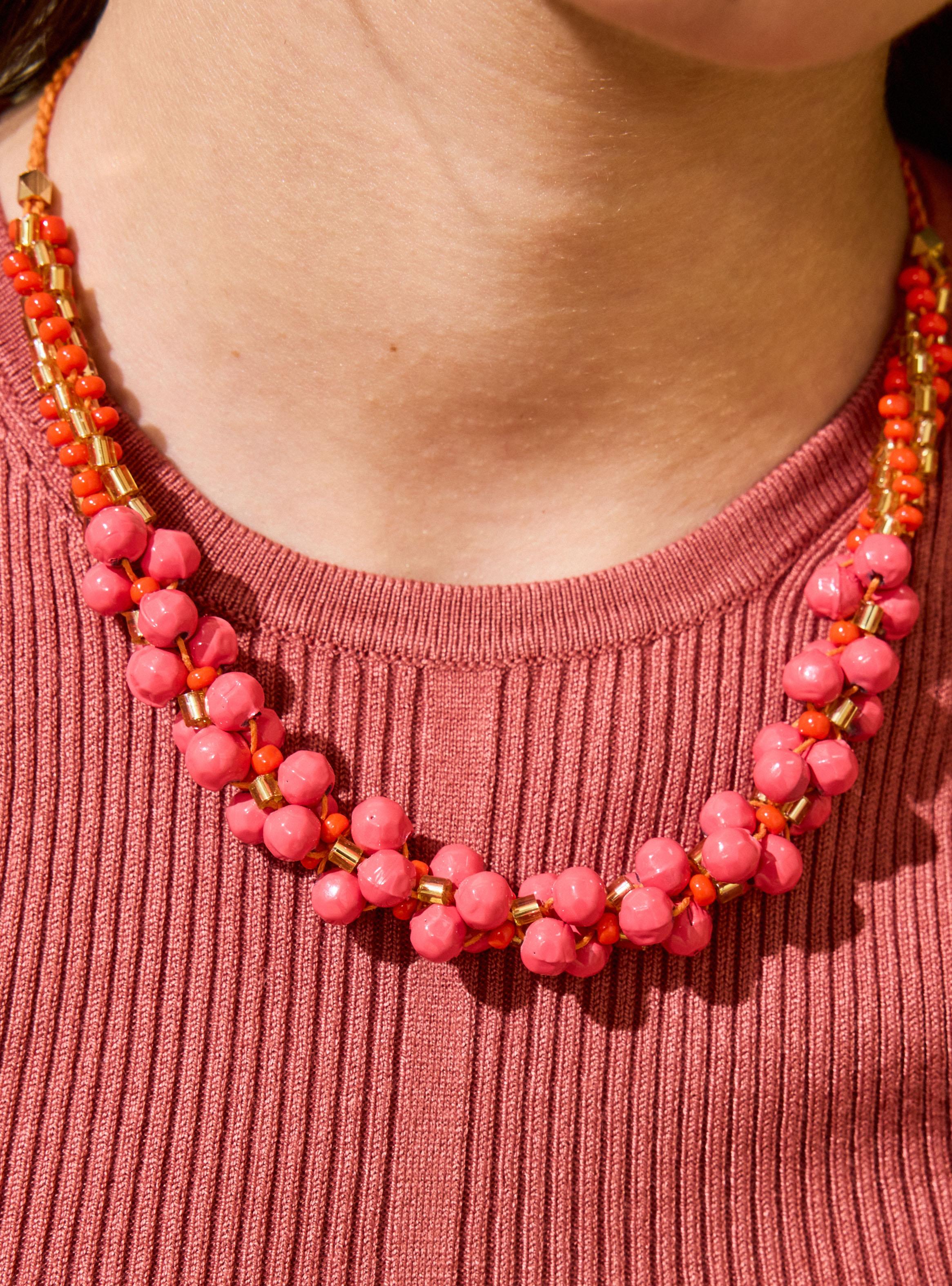 Collar Mostacillas en Espiral Brillantes-3