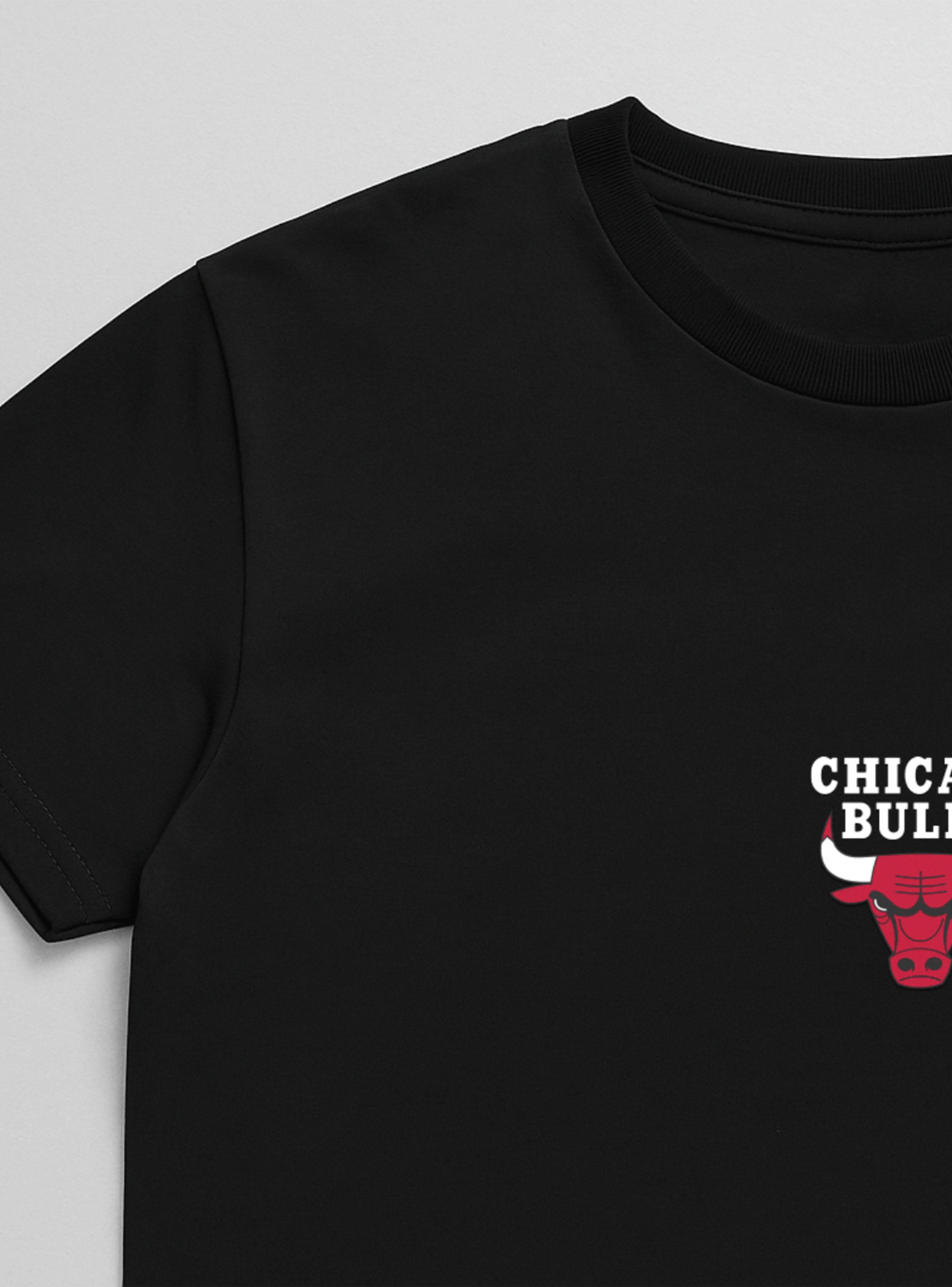 Polera Estampado Espalda Chicago Bulls Regular Fit-3
