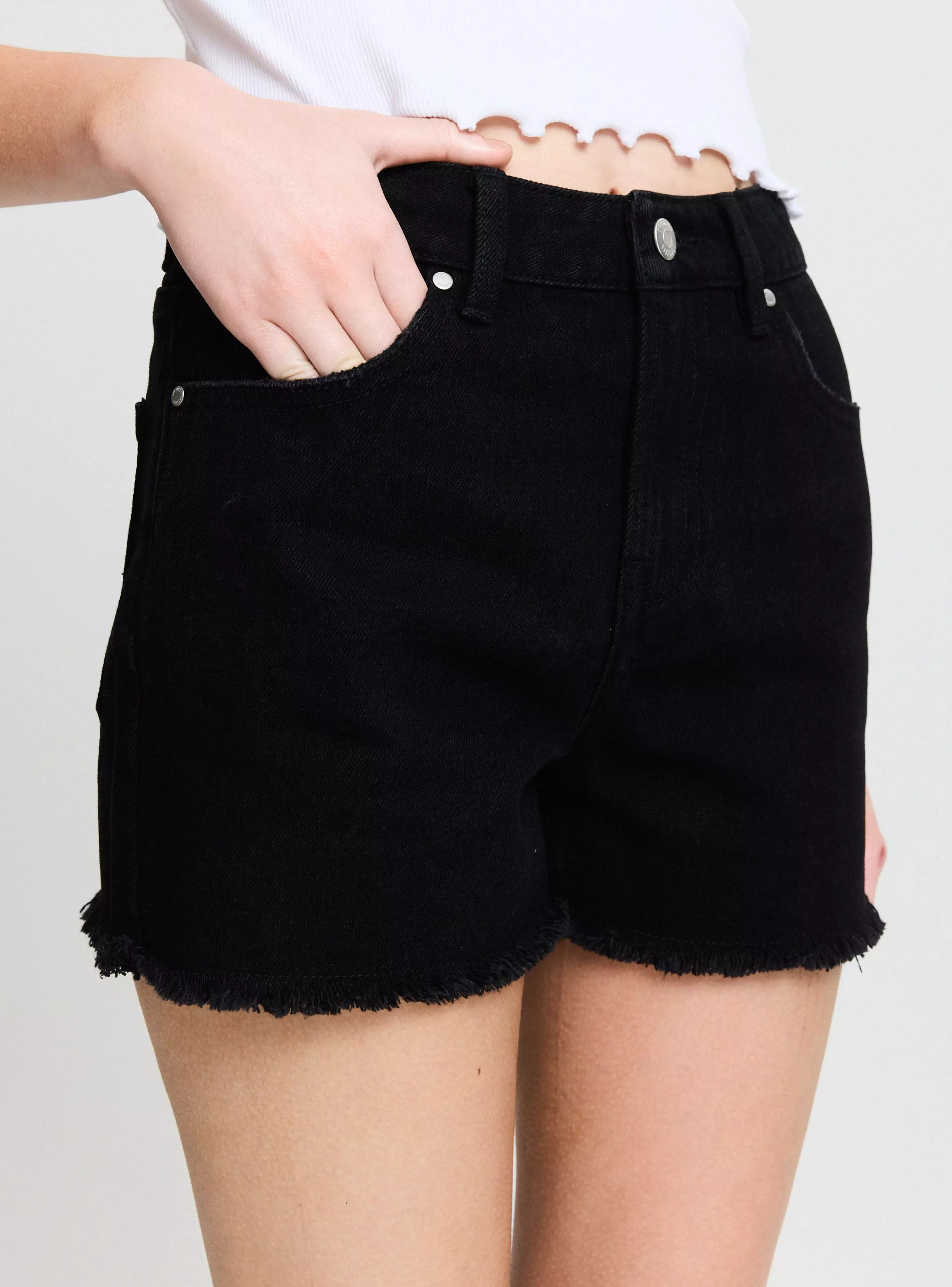 Short Roturas con Scrunchie-2