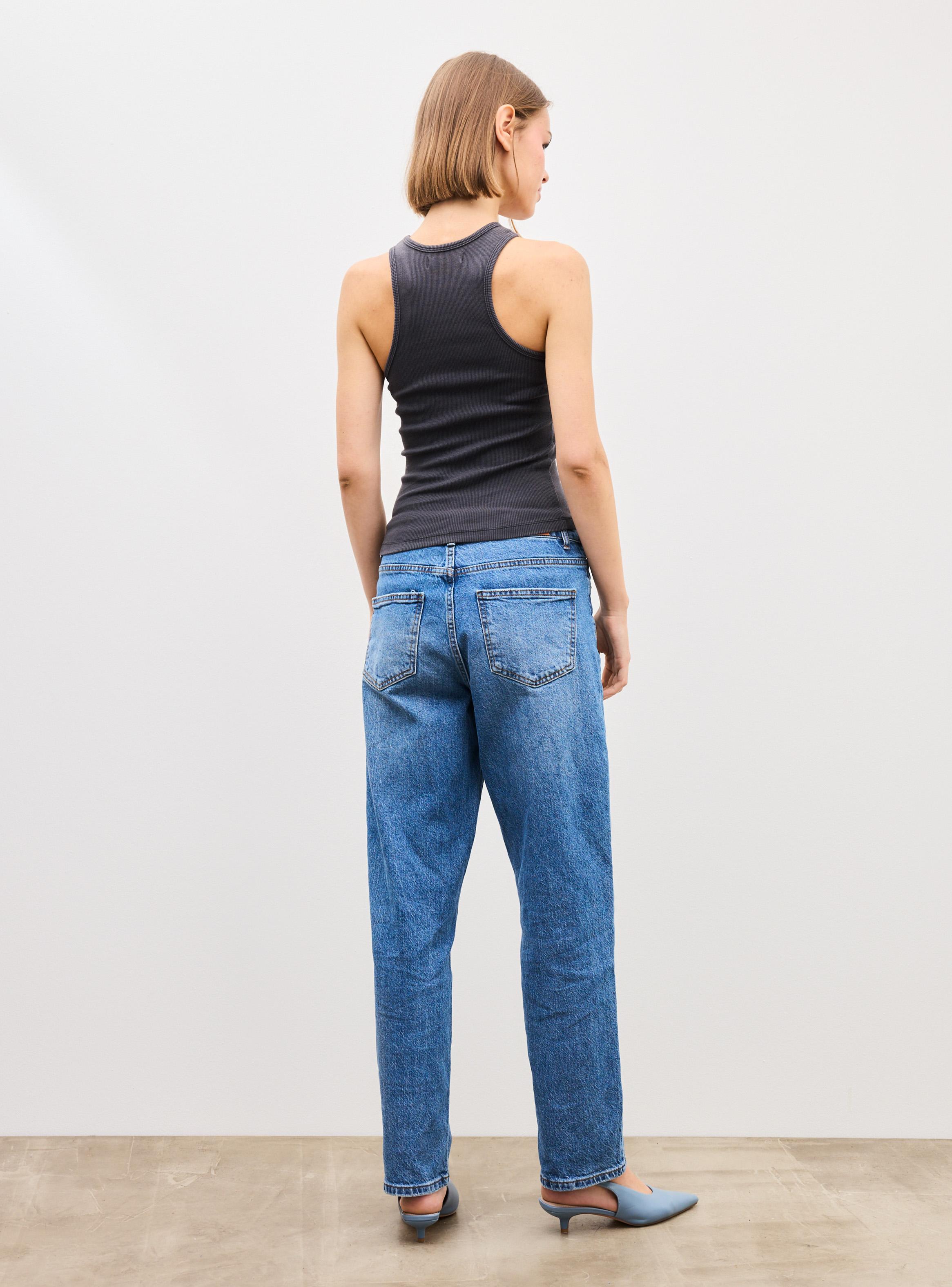 Polera Halter Ajustada Tela Acanalada con Efecto Lavado-5