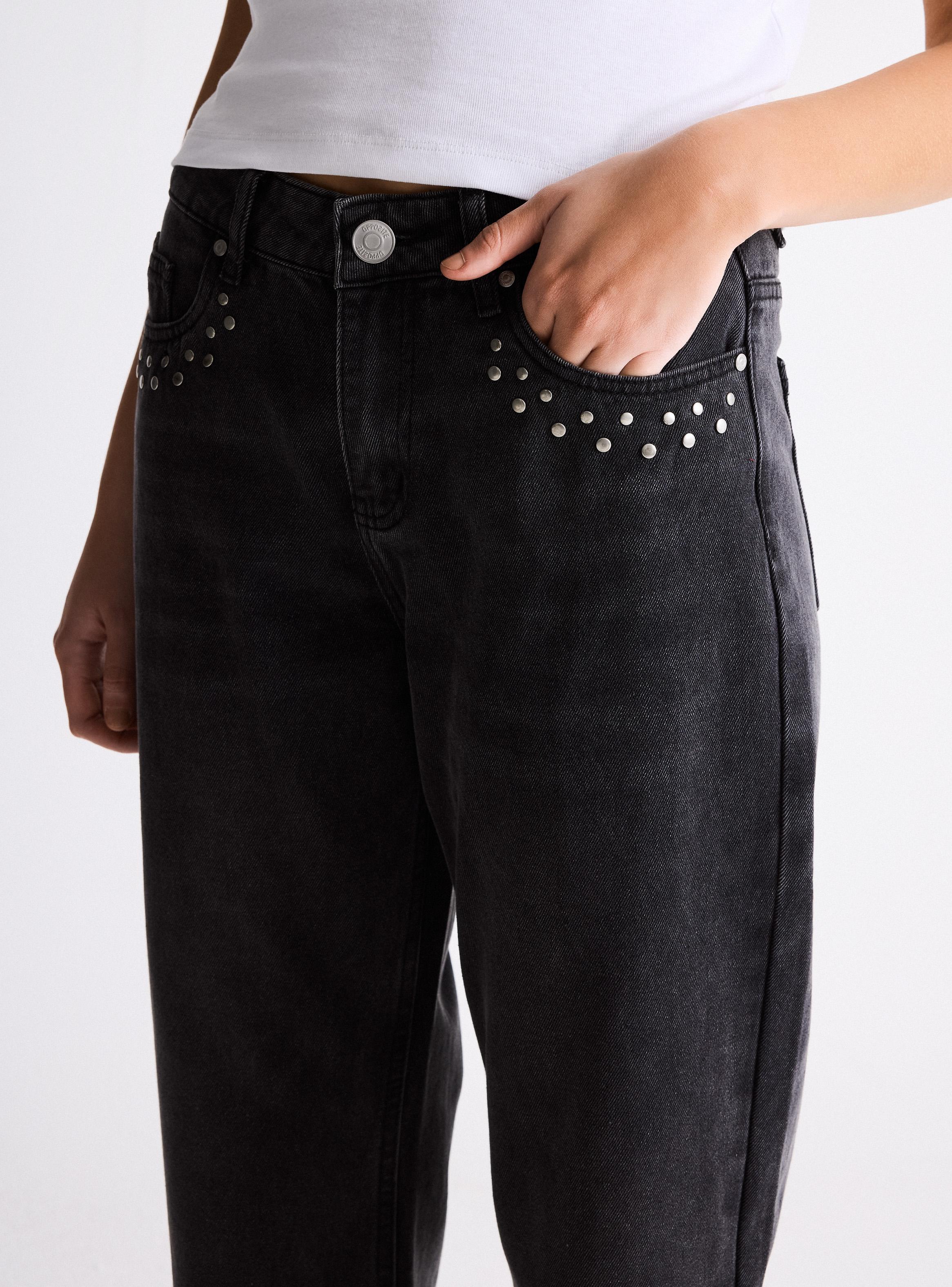 Jeans Straight con Aplicación de Tachas Bolsillo Delantero-2