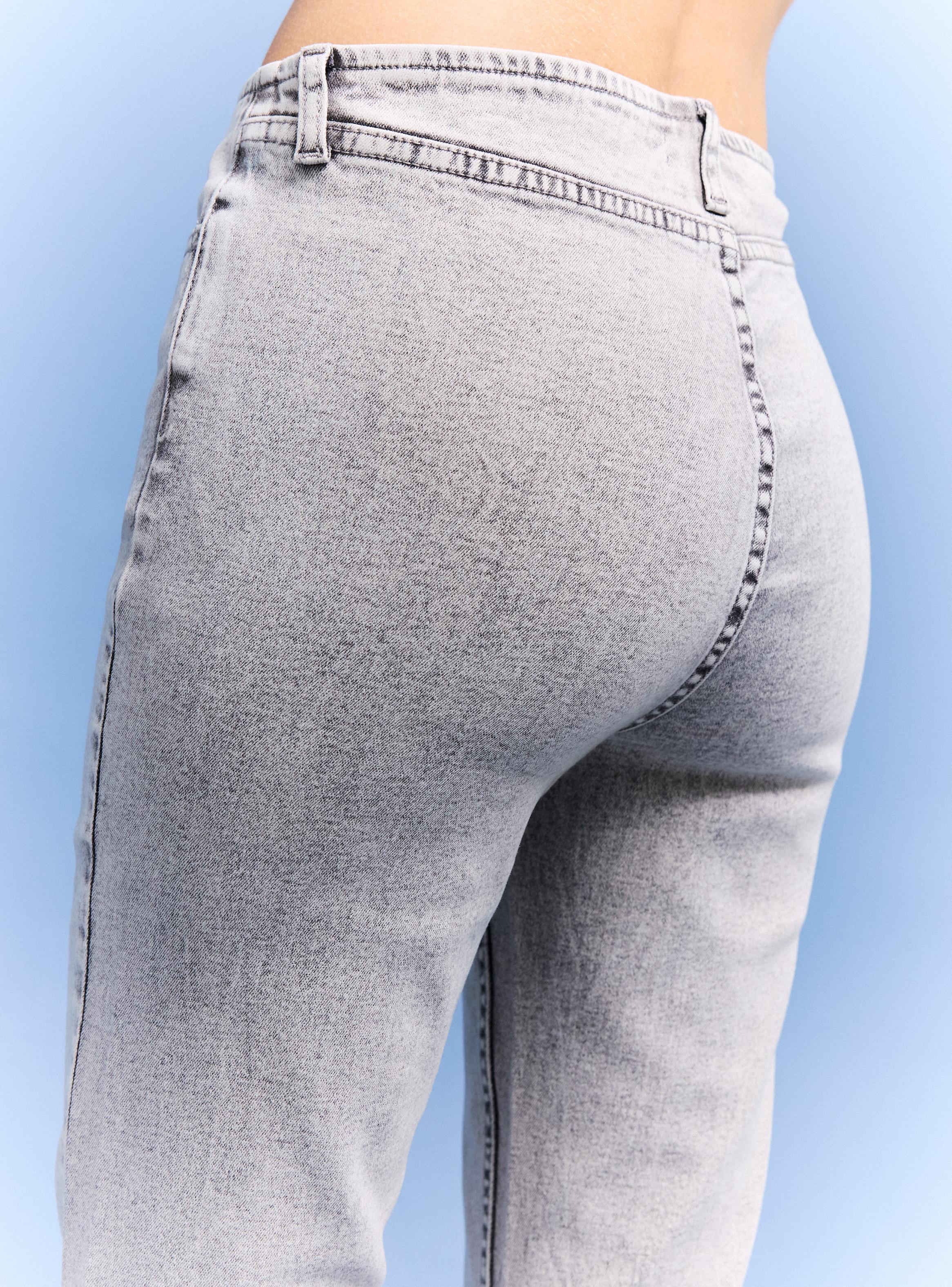 Jeans Boot Cut Tiro Bajo sin Pretina-3