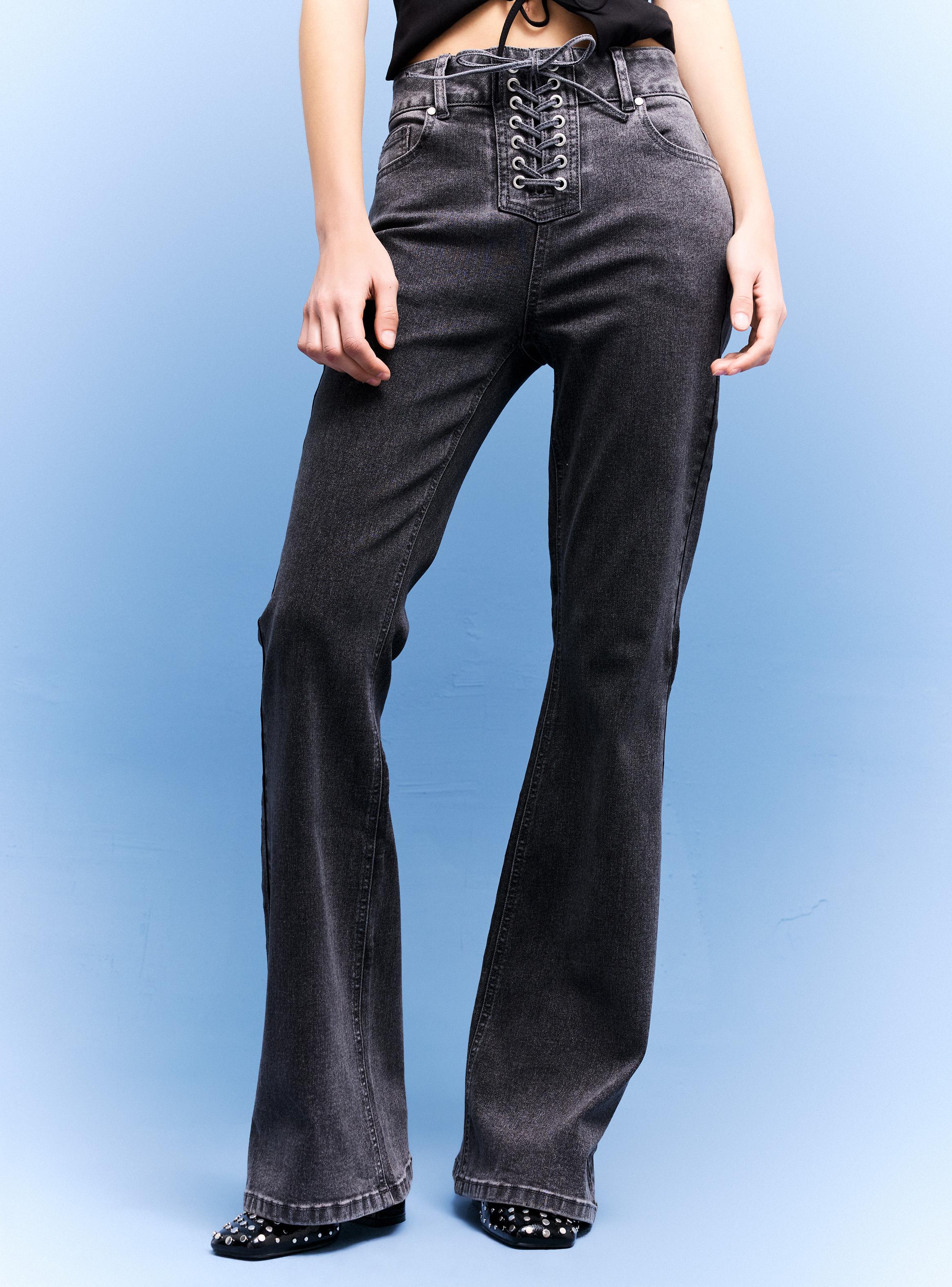 Jeans Flare Tiro Bajo Bragueta Amarras-0