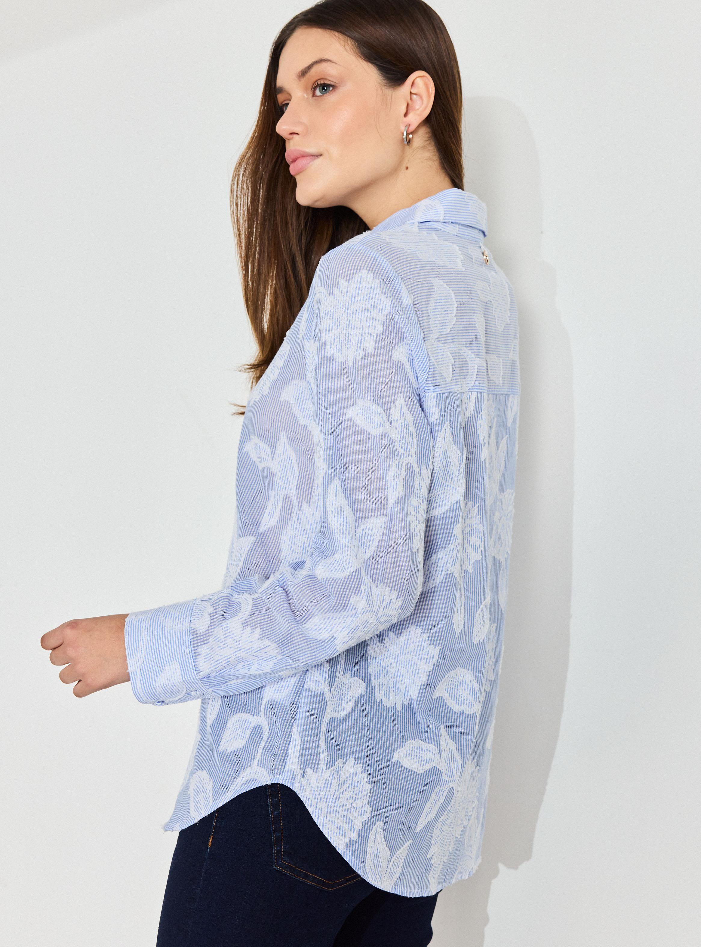 Blusa Listada con Flores Texturizadas-3