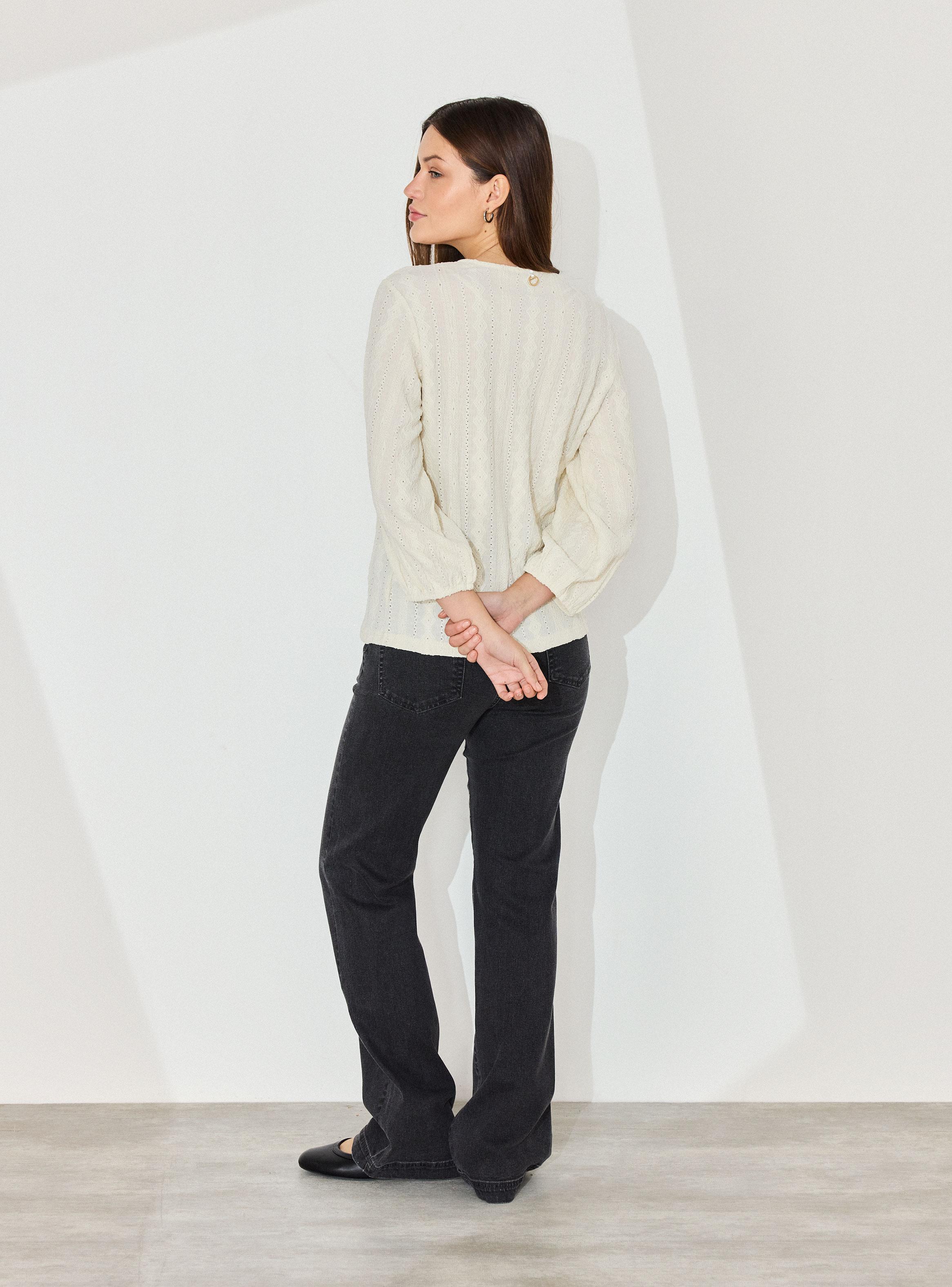 Polera Textura con Elástico en Puño-5