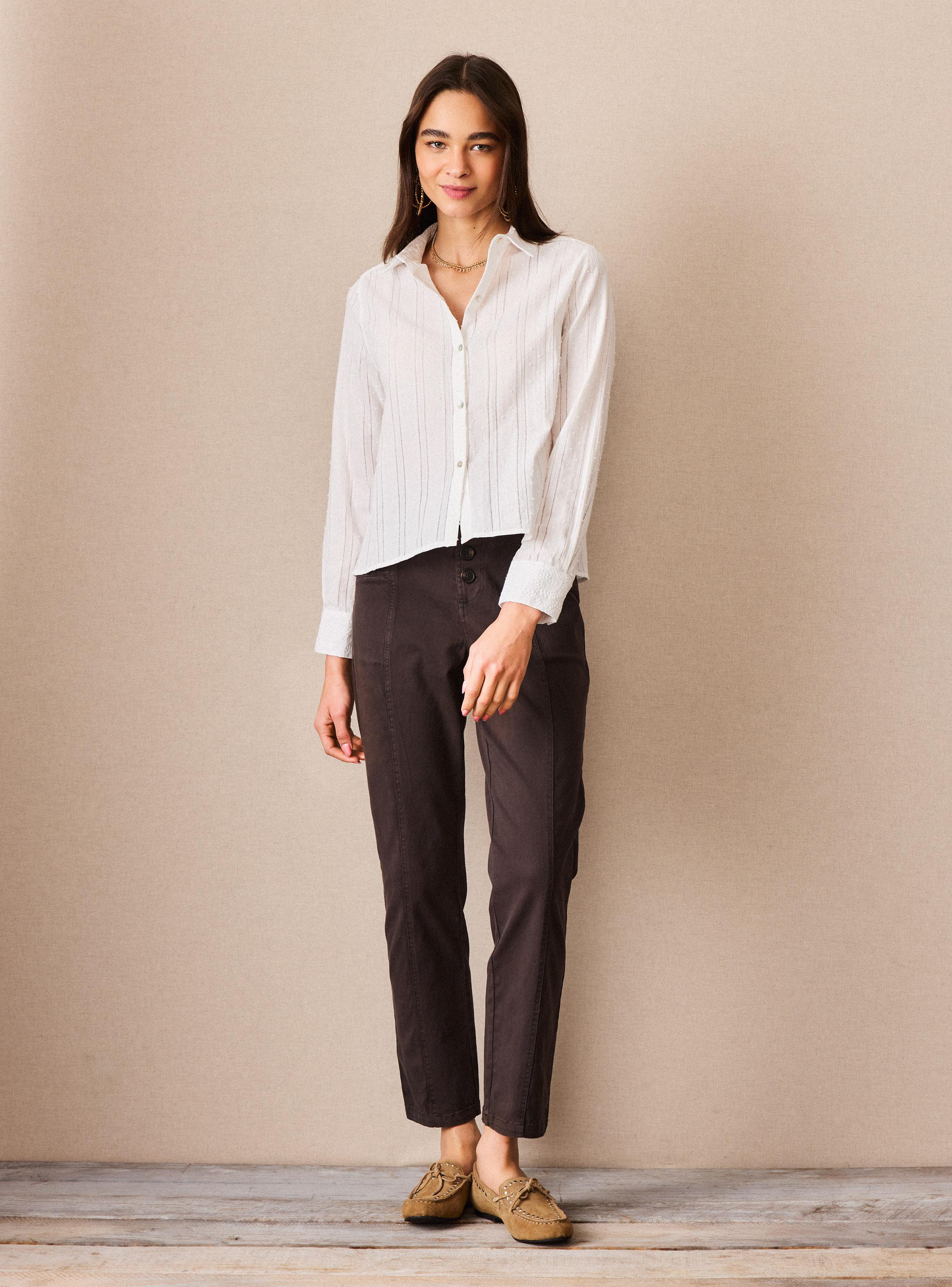 Blusa con Textura de Líneas y Detalles Bordados-4