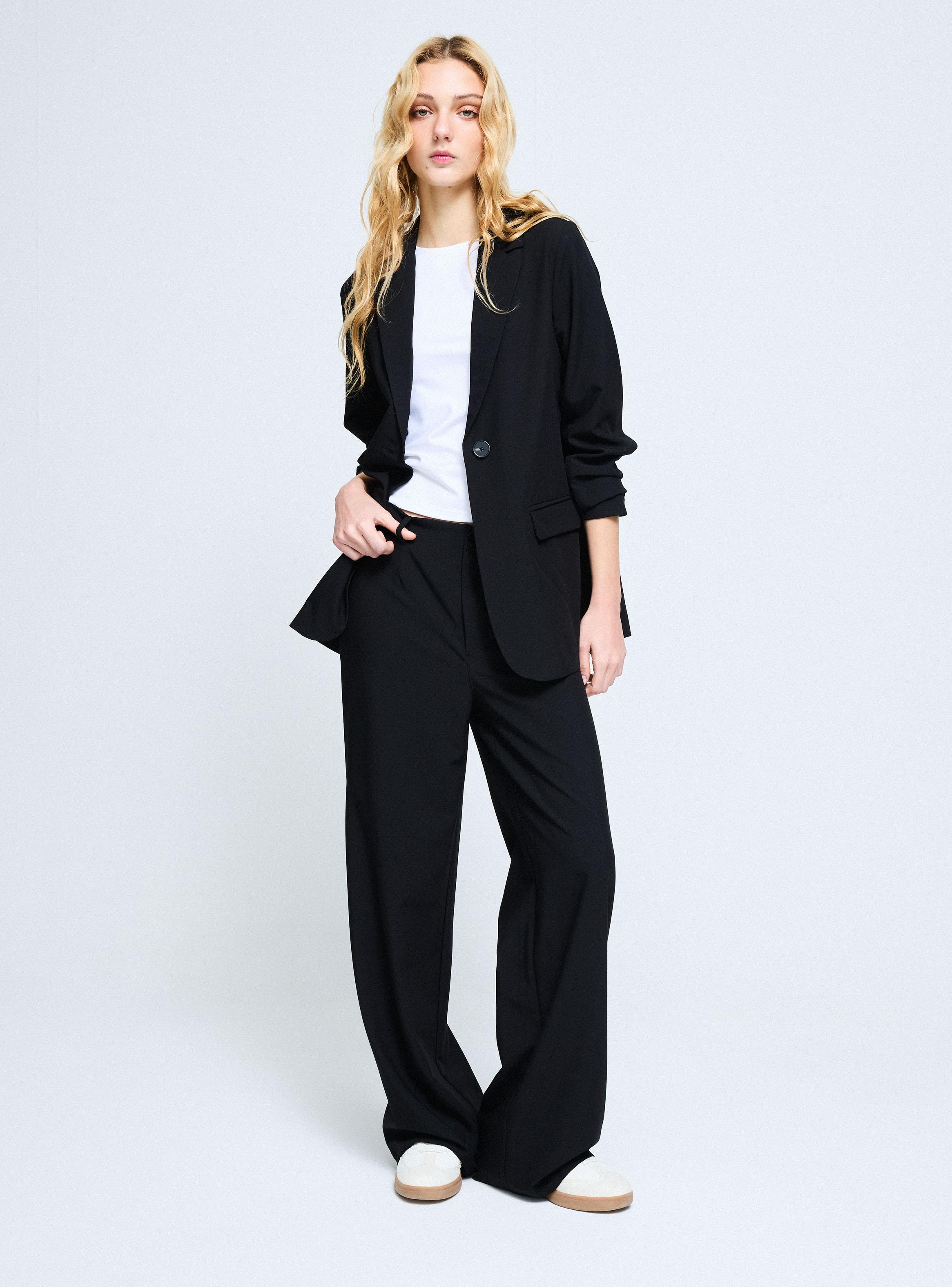 Blazer Oscuro con 1 Botón-4