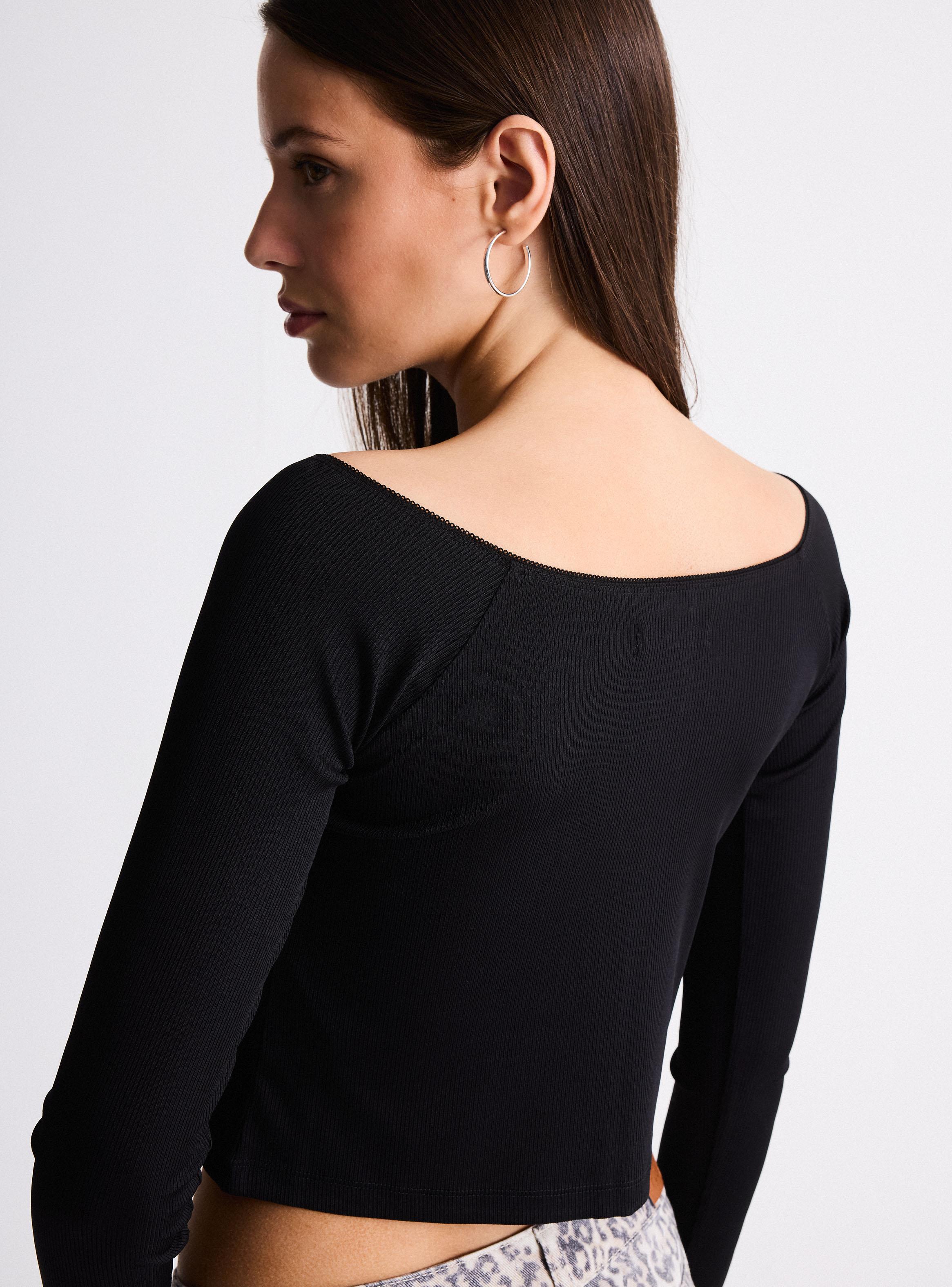 Polera Manga Larga Cuello Bardot y Lazos-3