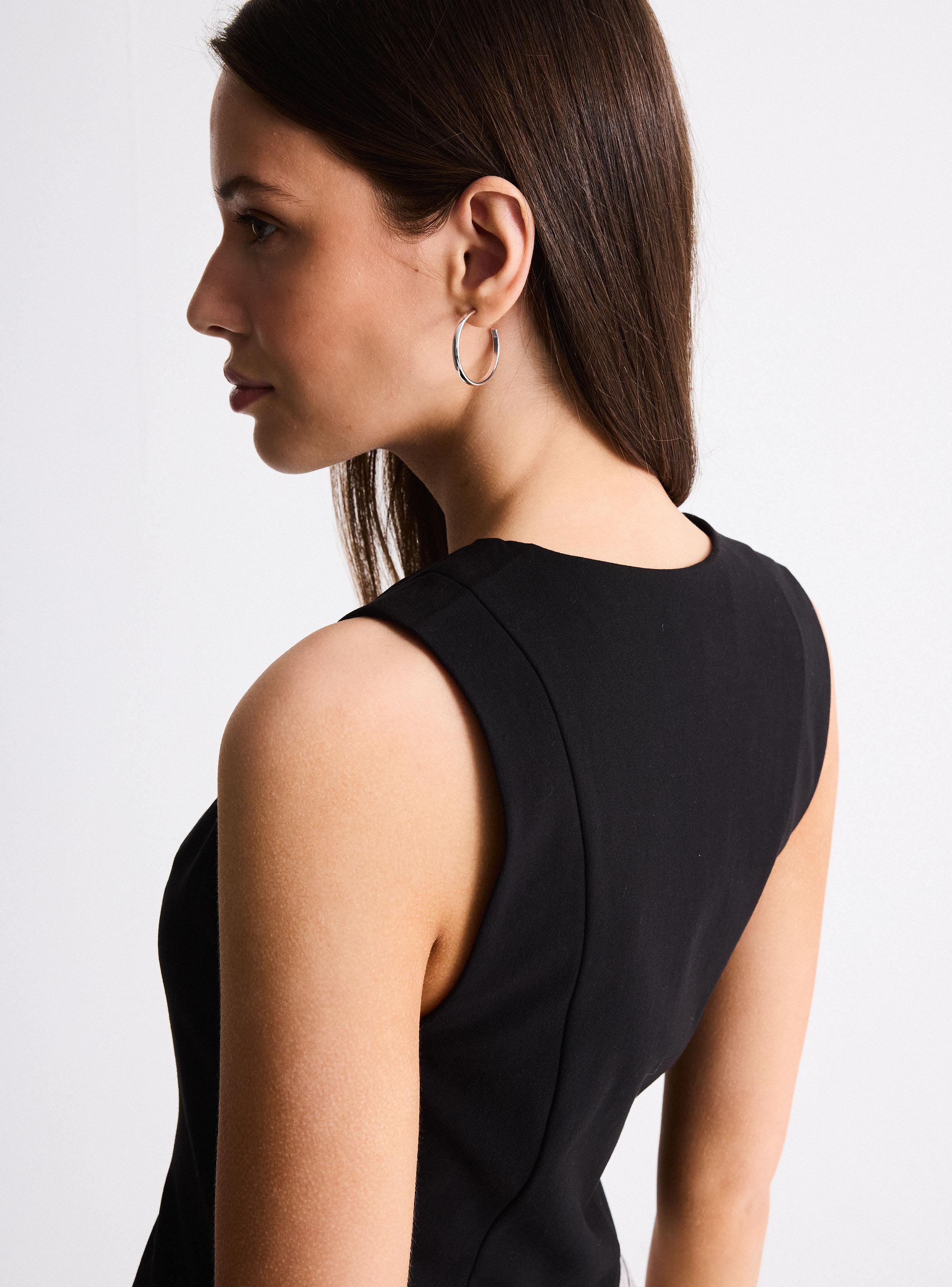 Blusa Vest con Lace Up-3