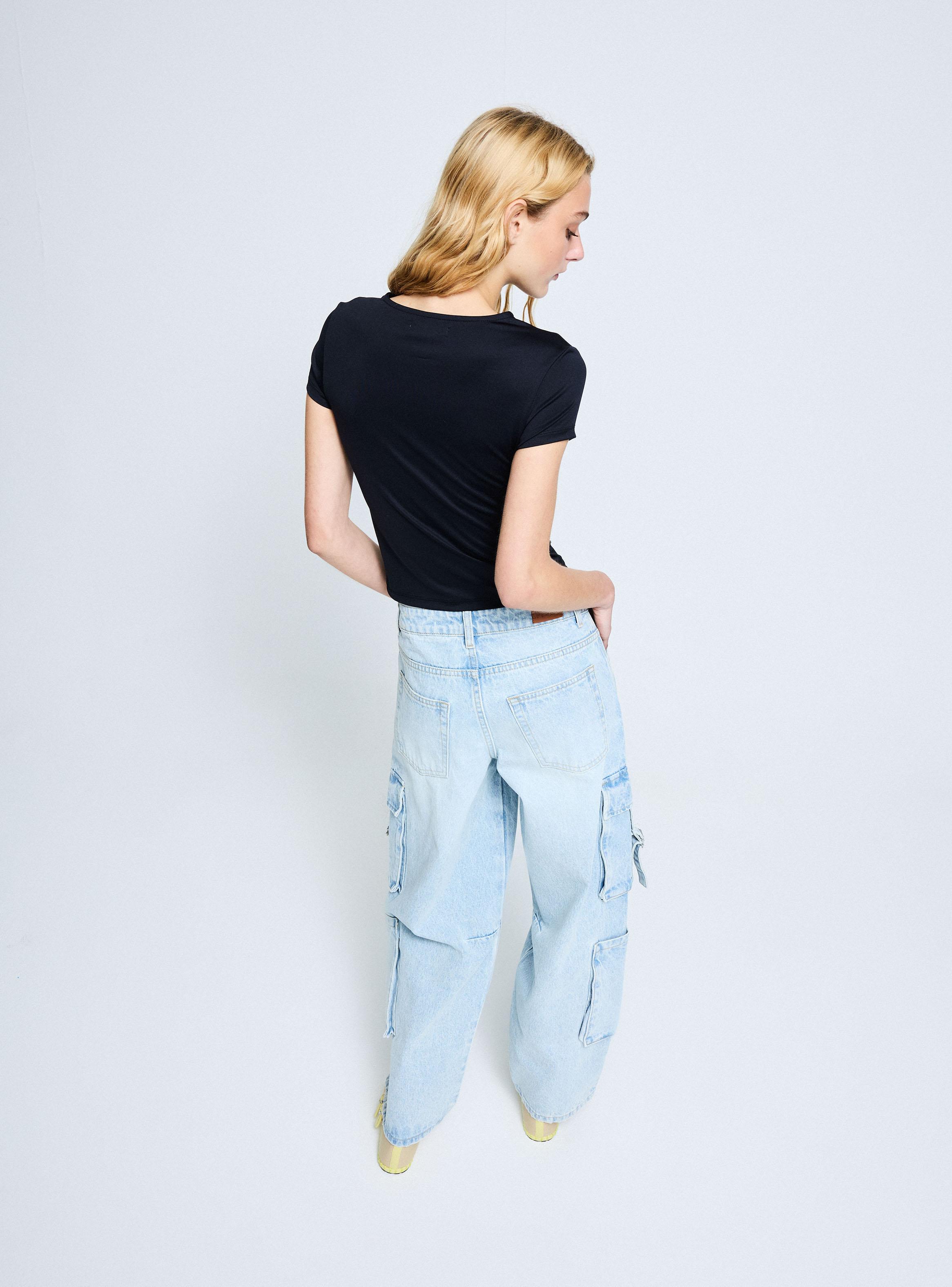Polera Manga Corta Cut Out-5