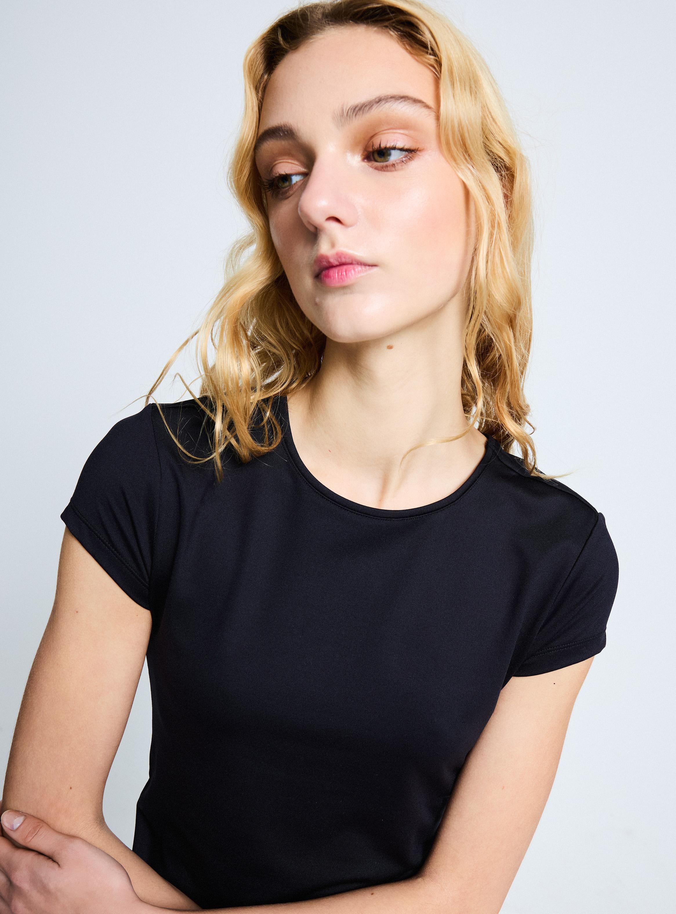 Polera Manga Corta Lisa-3