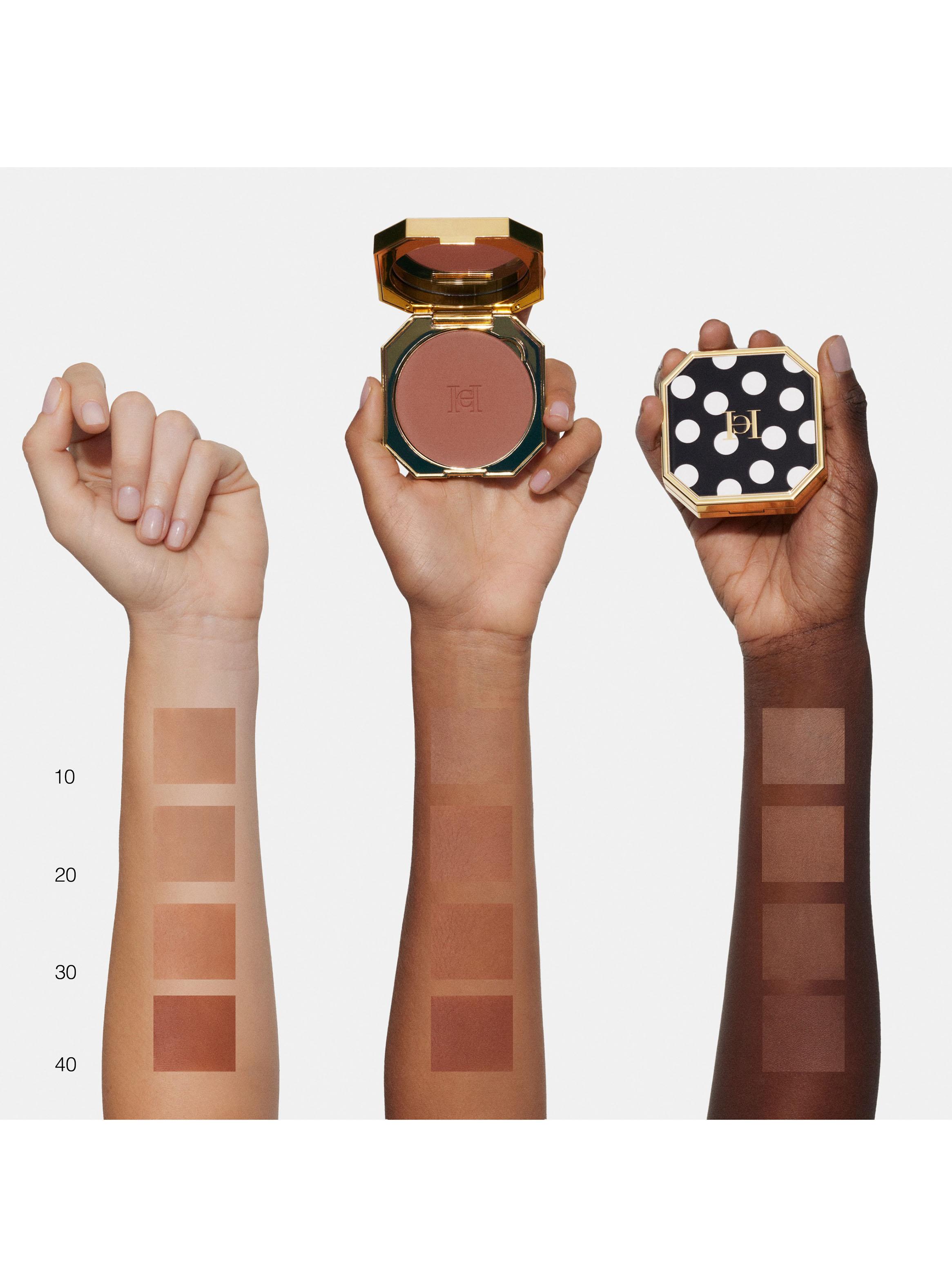 Nude Couture Matte Bronzer Carolina Herrera Deep 40 8 g-4