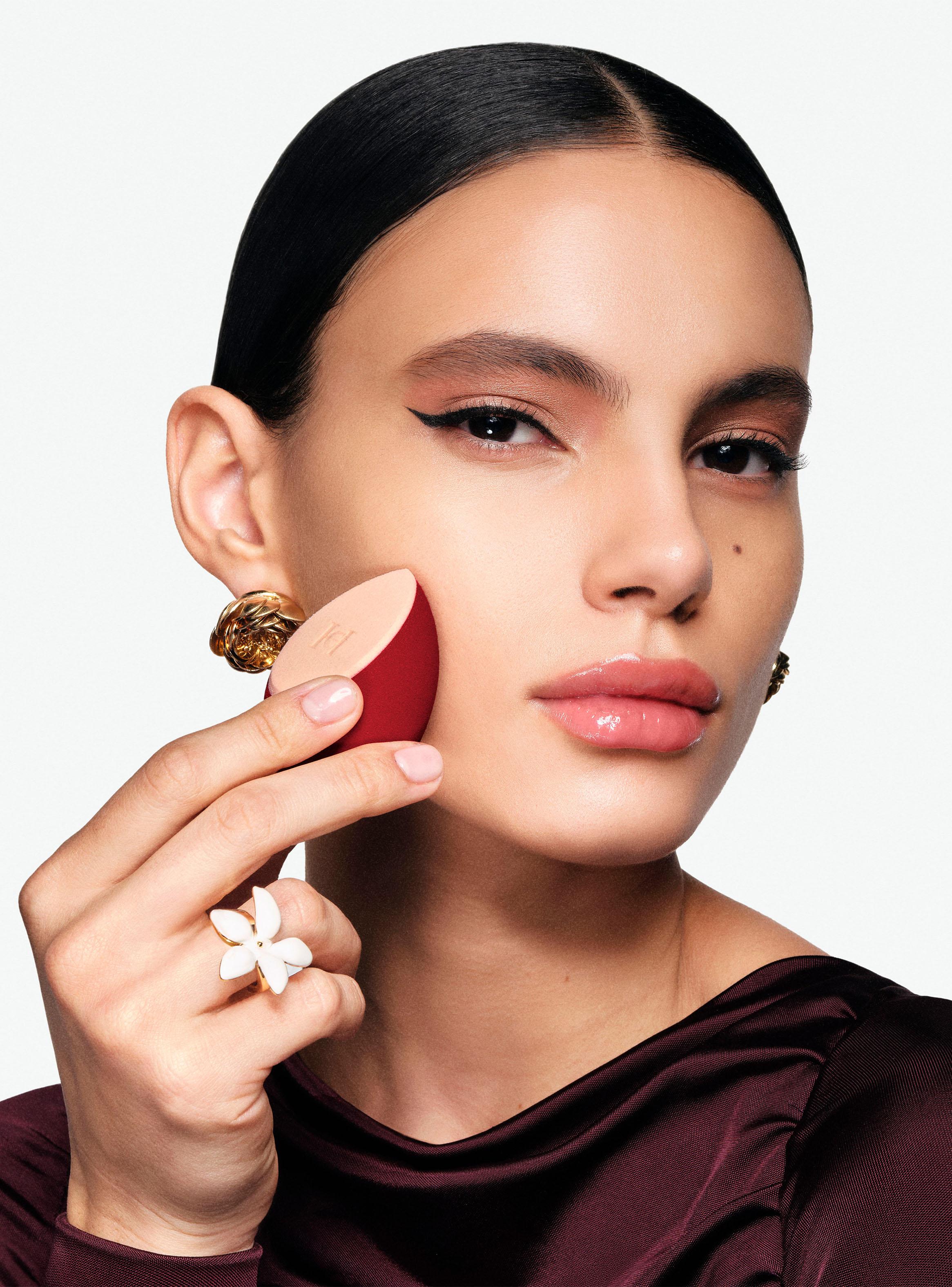 Esponja de Maquillaje Carolina Herrera Beauty Blender-3