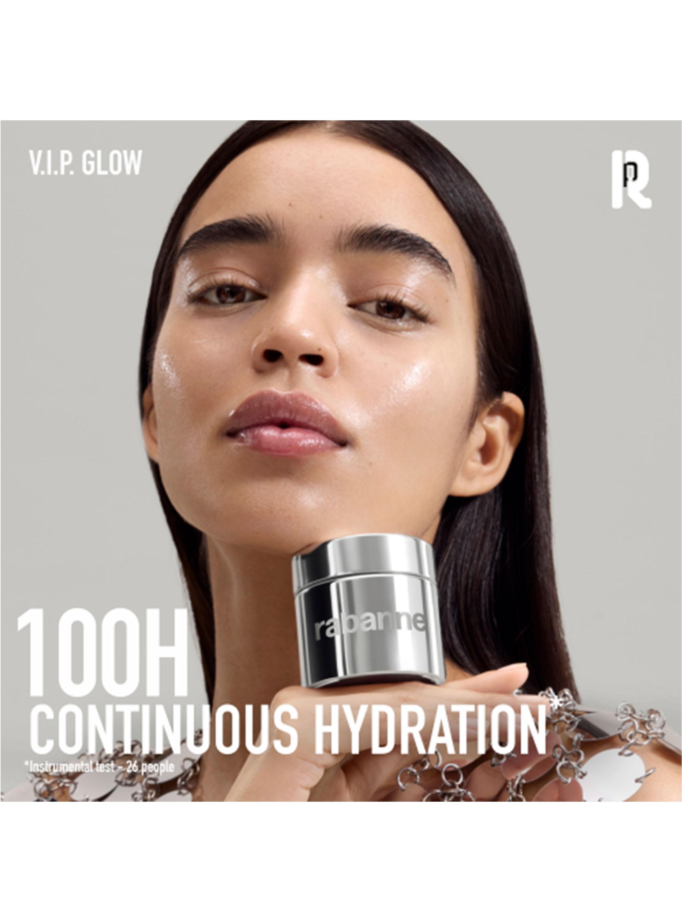 Rabanne Crema V.I.P. Glow Diamond-Glow Primer-3