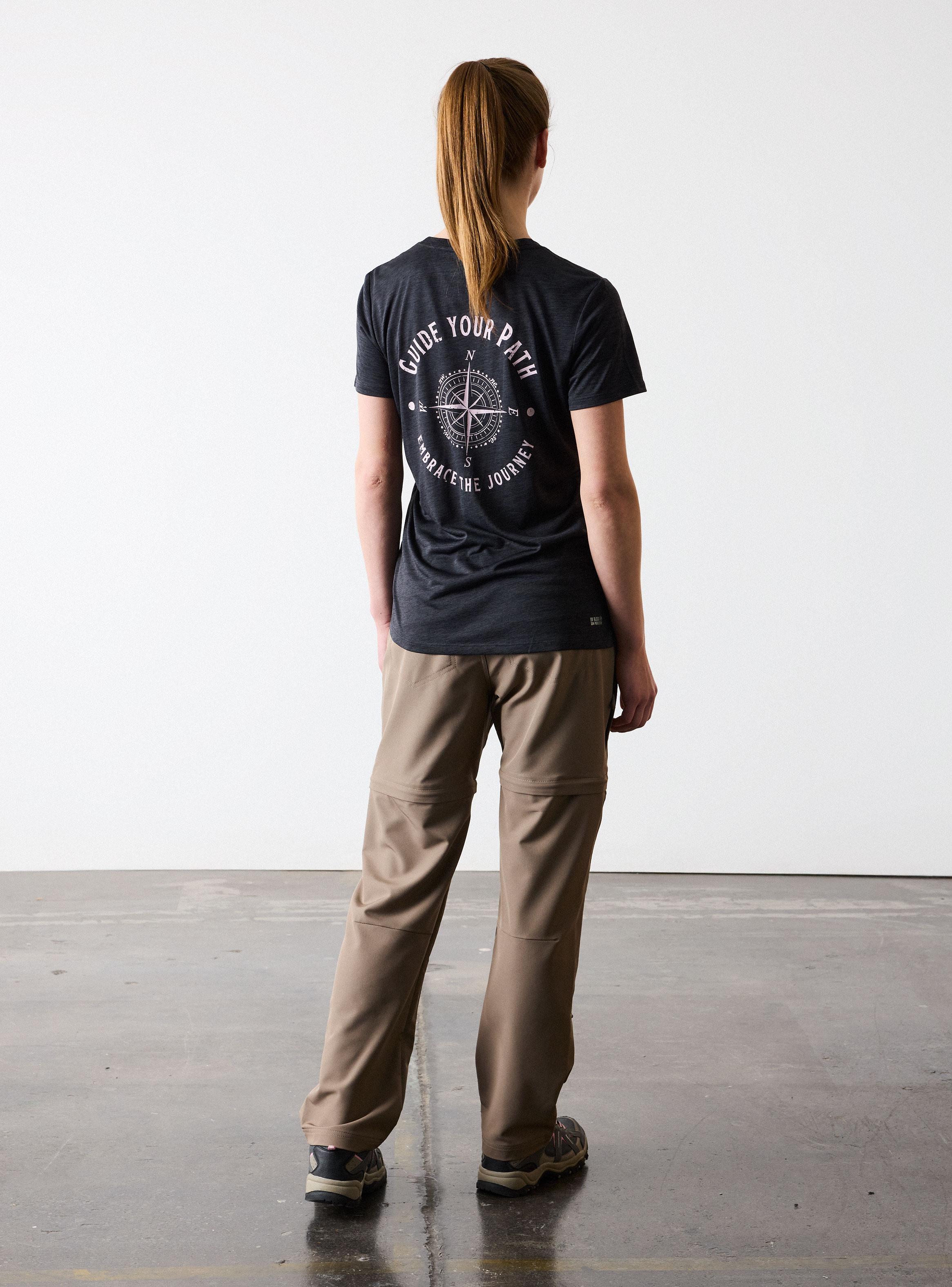 Polera Alldry Tela Liviana con Gráfica-5