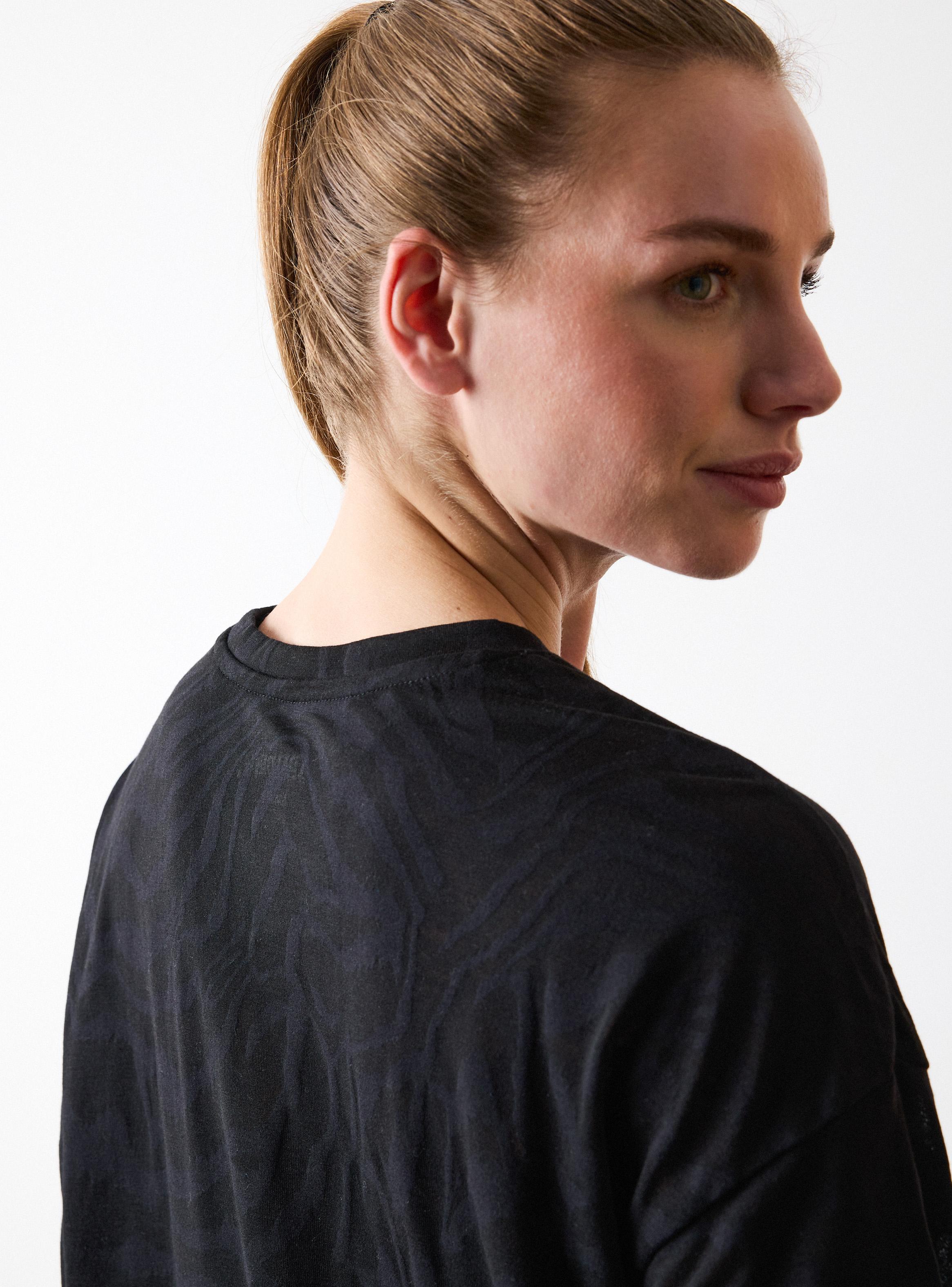Polera Burnout Overisze  Look Transparencia-3