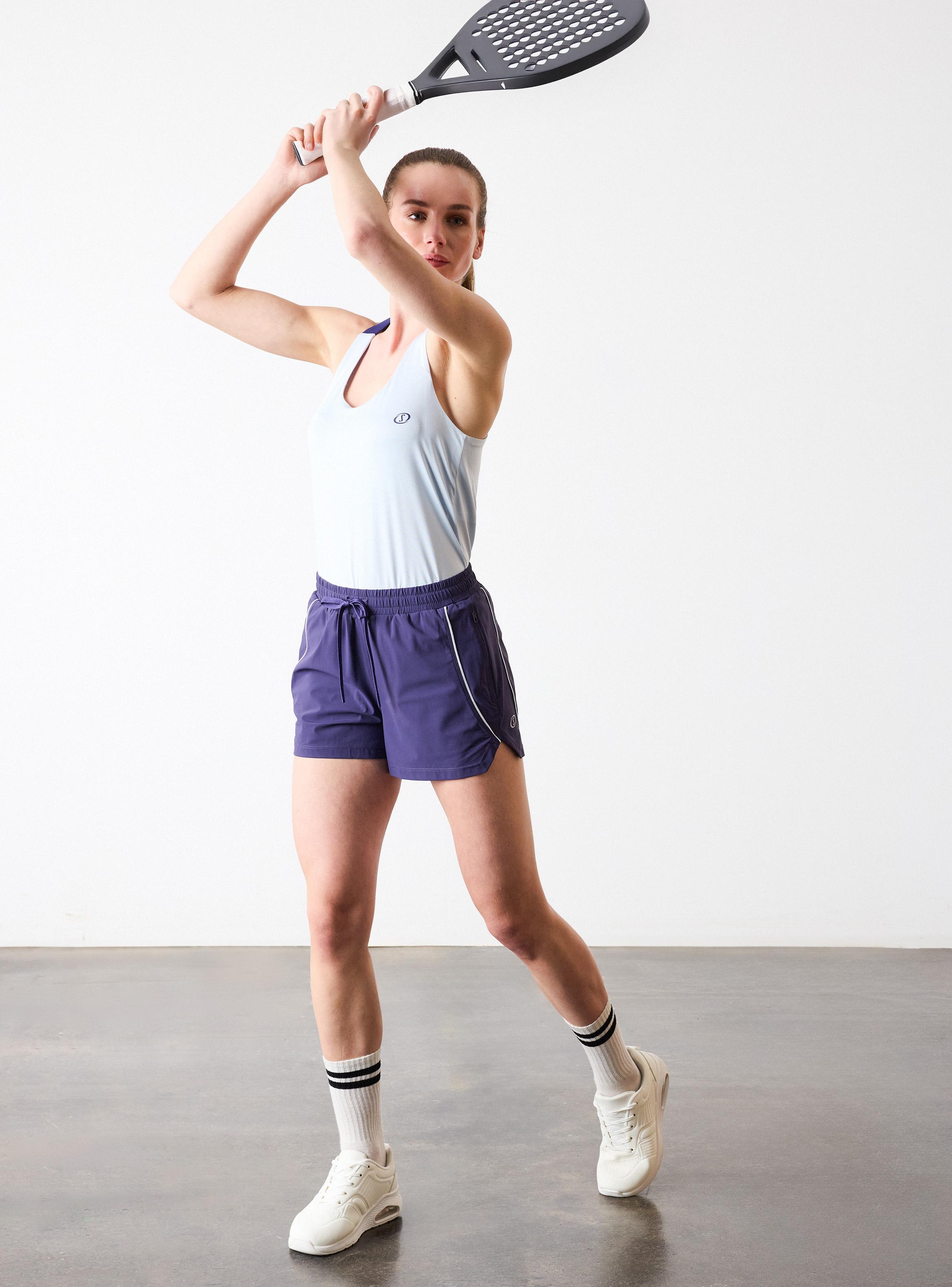 Short Performance Diseño con Piping Tiro Medio-4
