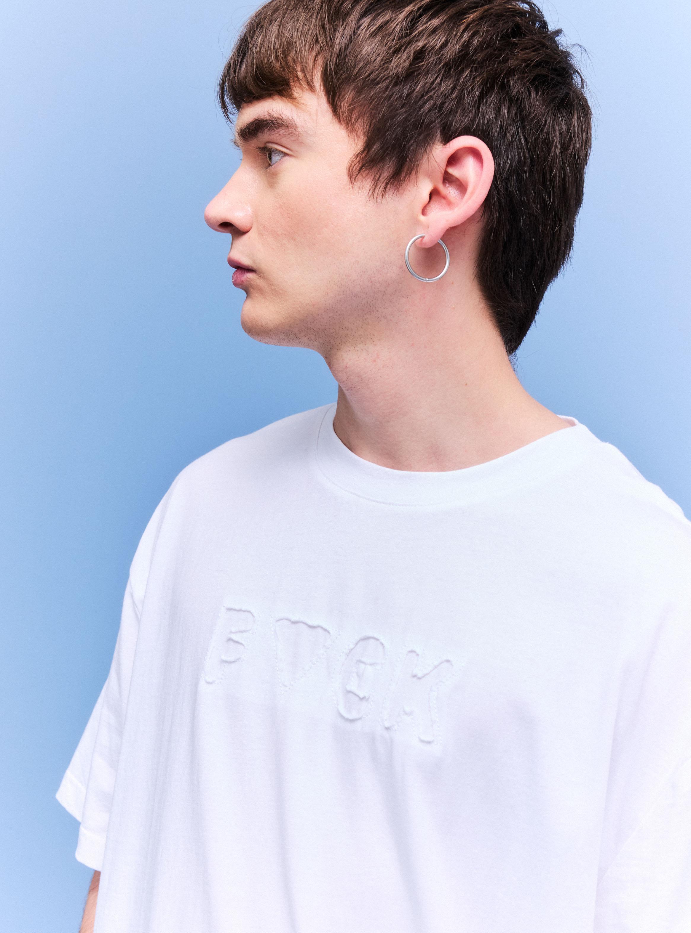 Polera Parche y pespunte-3