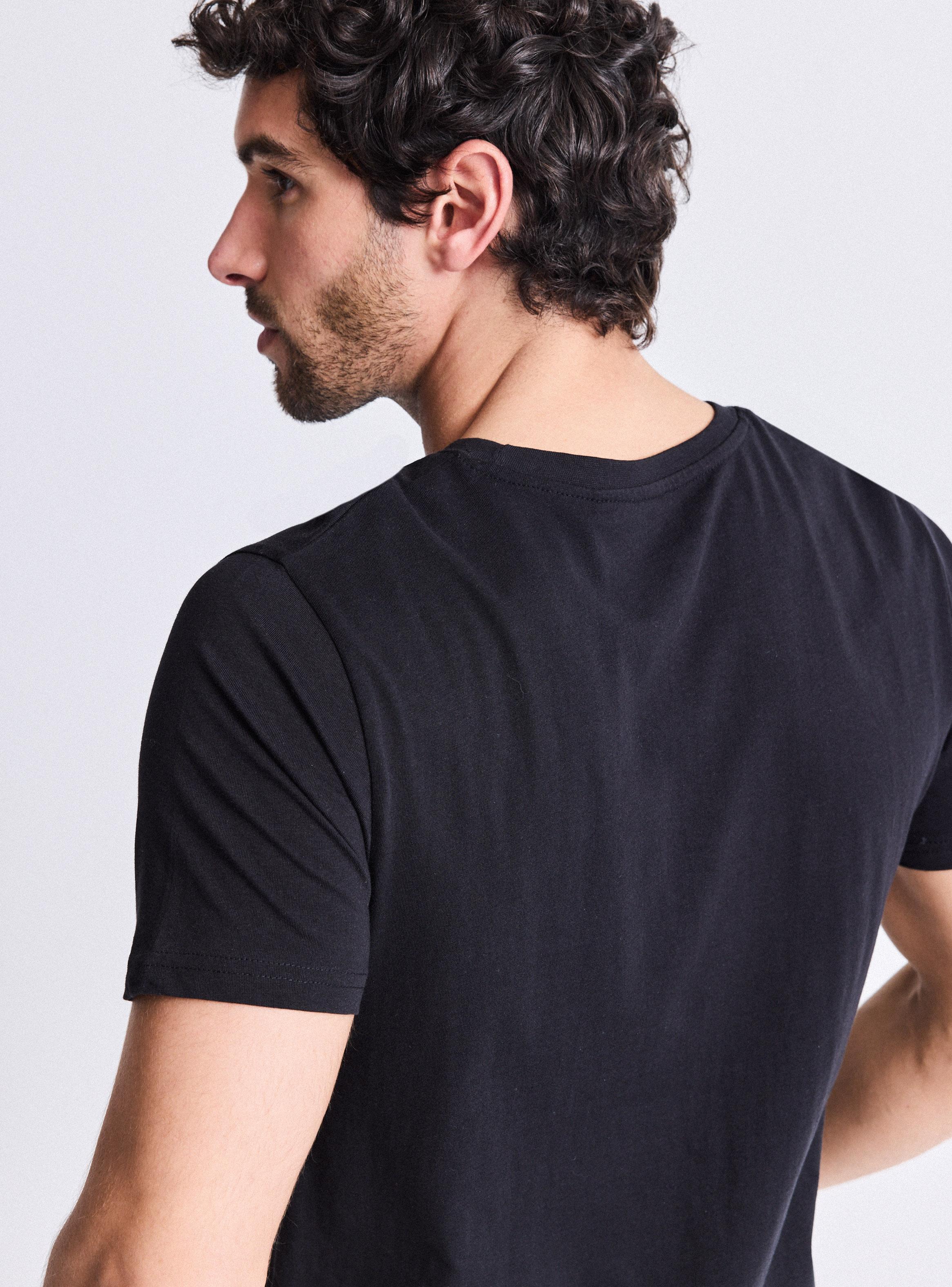 Polera Estampado Pecho Protección Uv-3