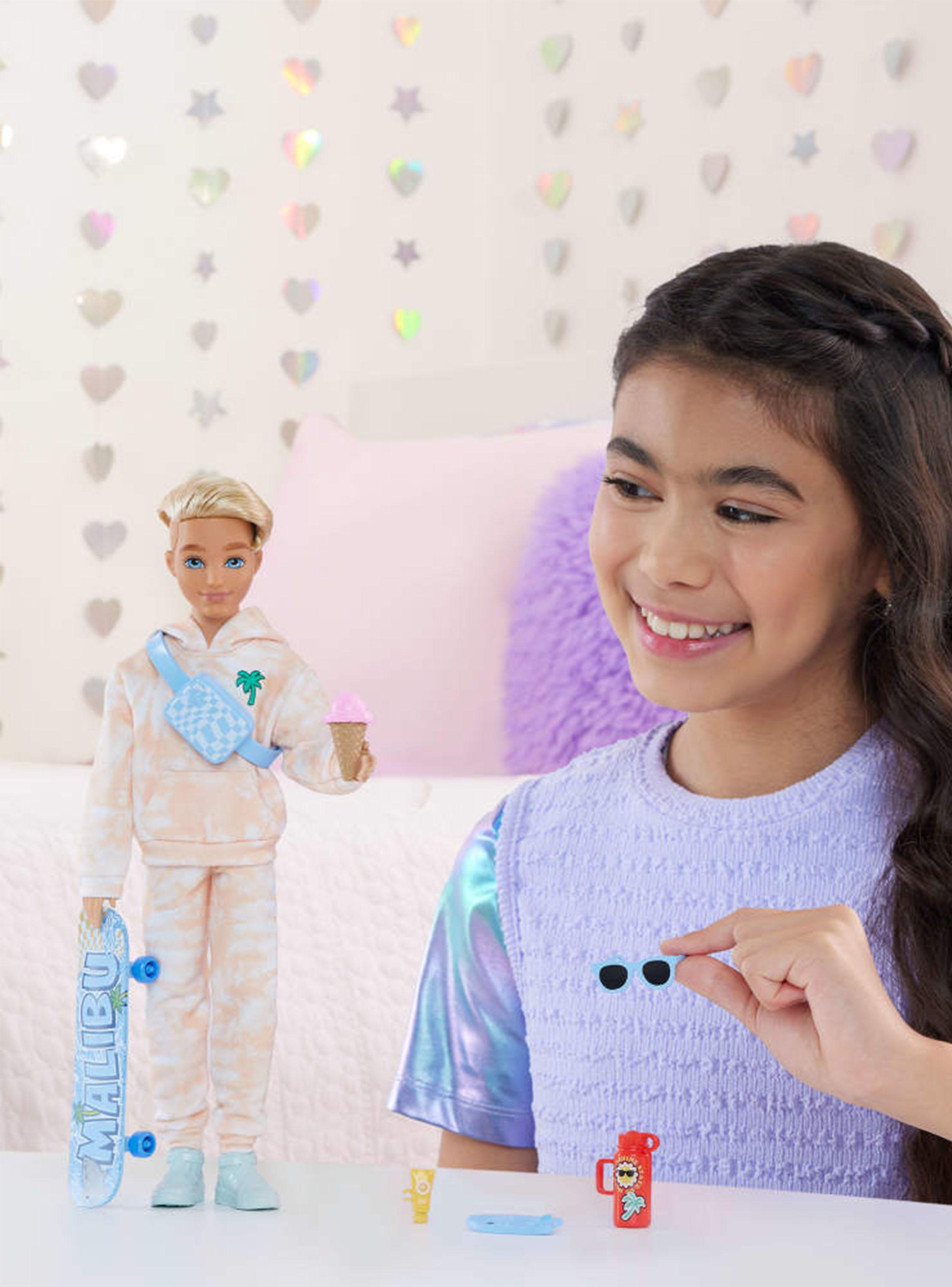 Muñeco Ken + Accesorios-5