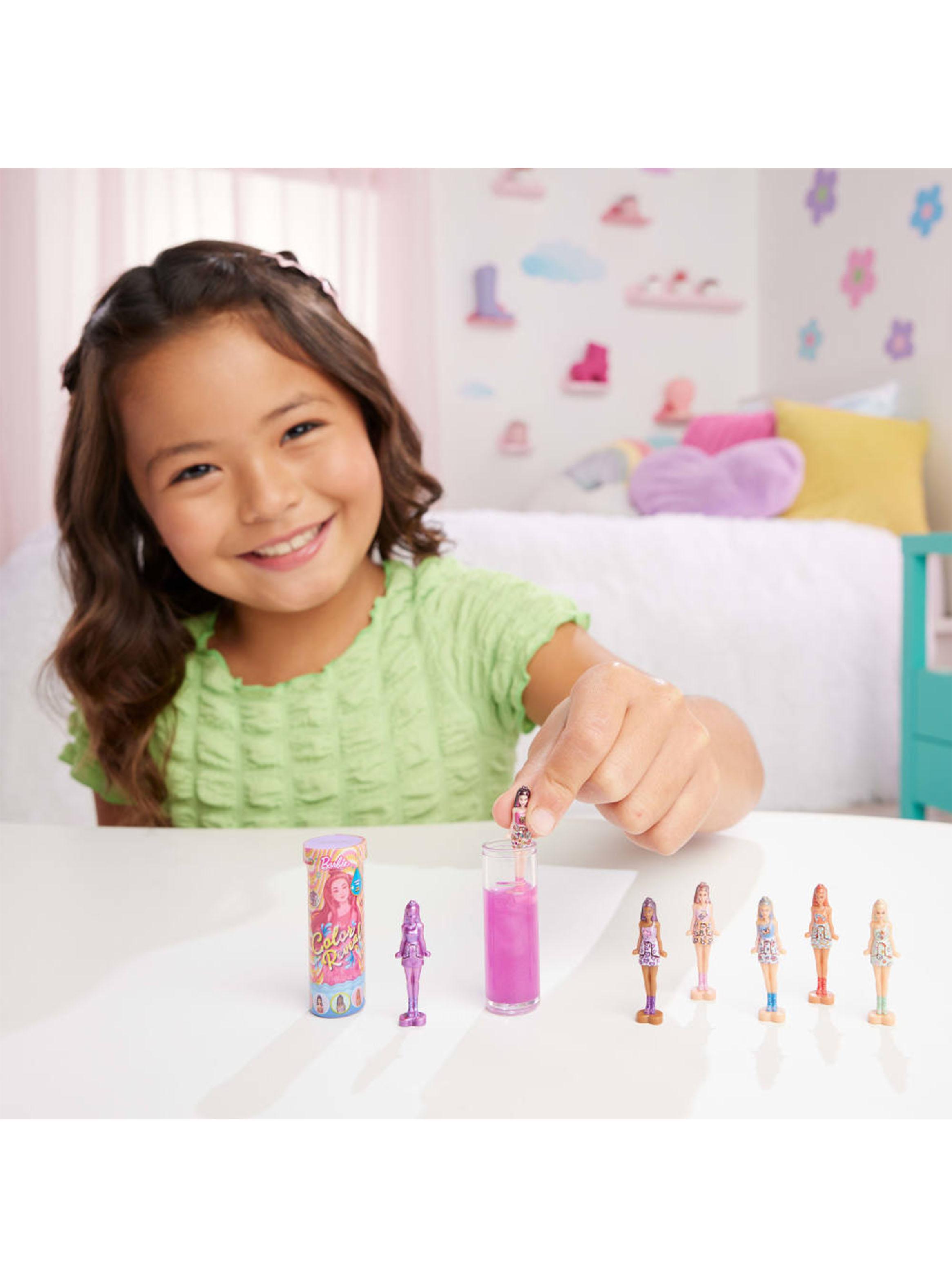 Muñeca Barbie Color Reveal Sorpresa-3
