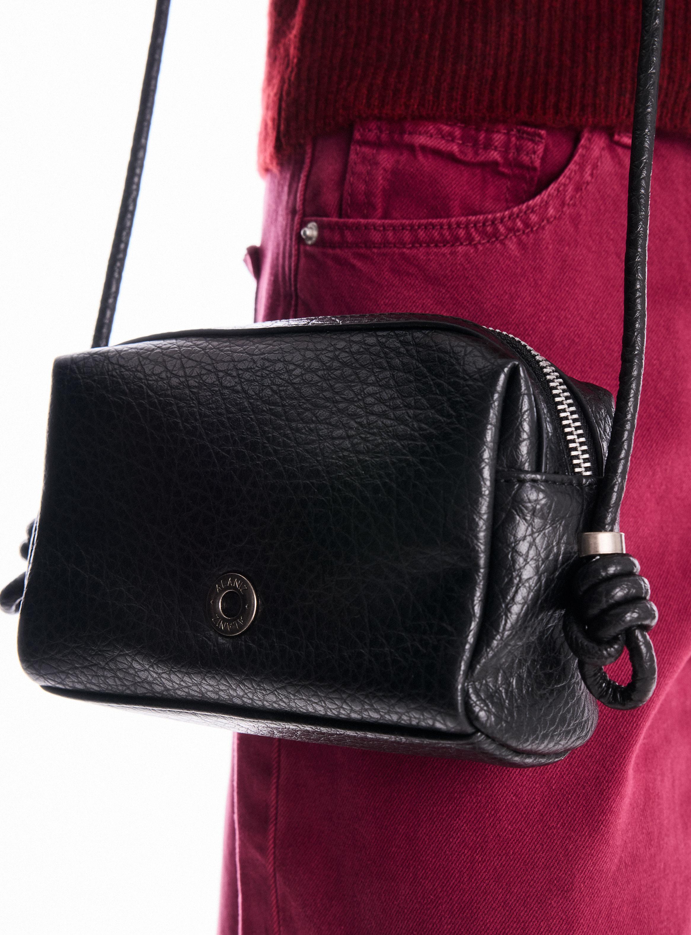 Cartera Crossbody Efecto Grano-6