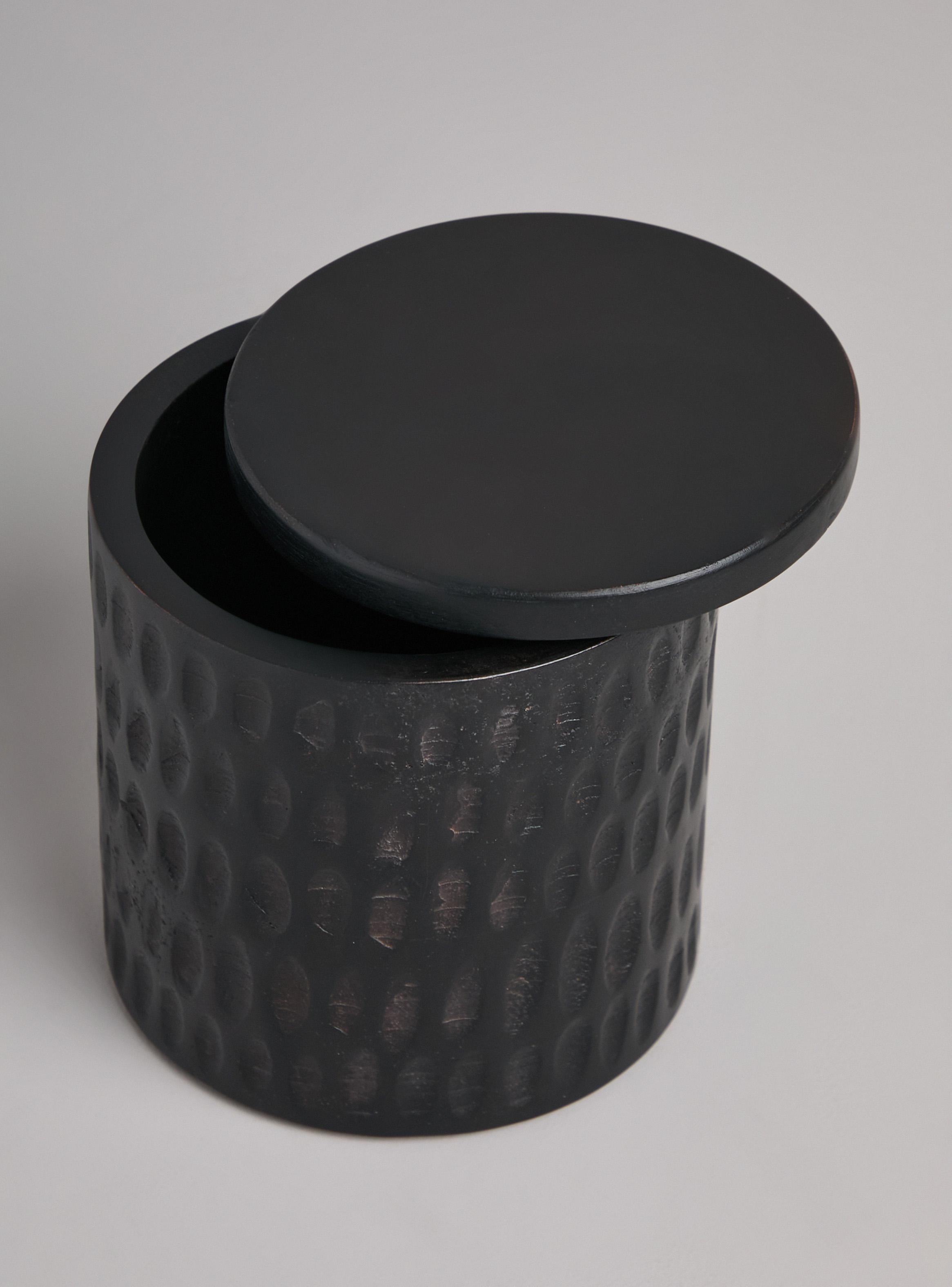 Canister Tribal  L-1