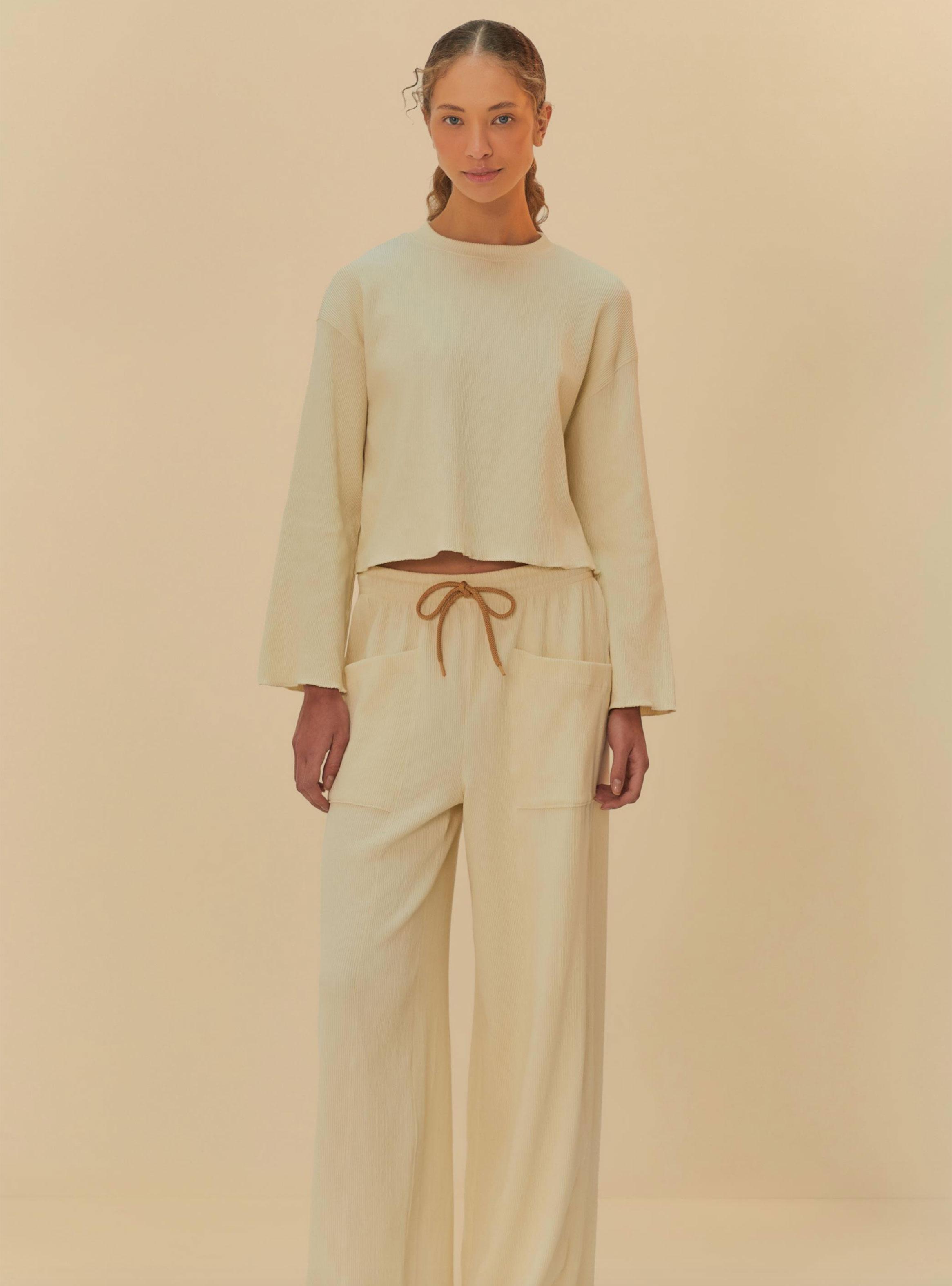 Pantalón Ancho con Textura-2