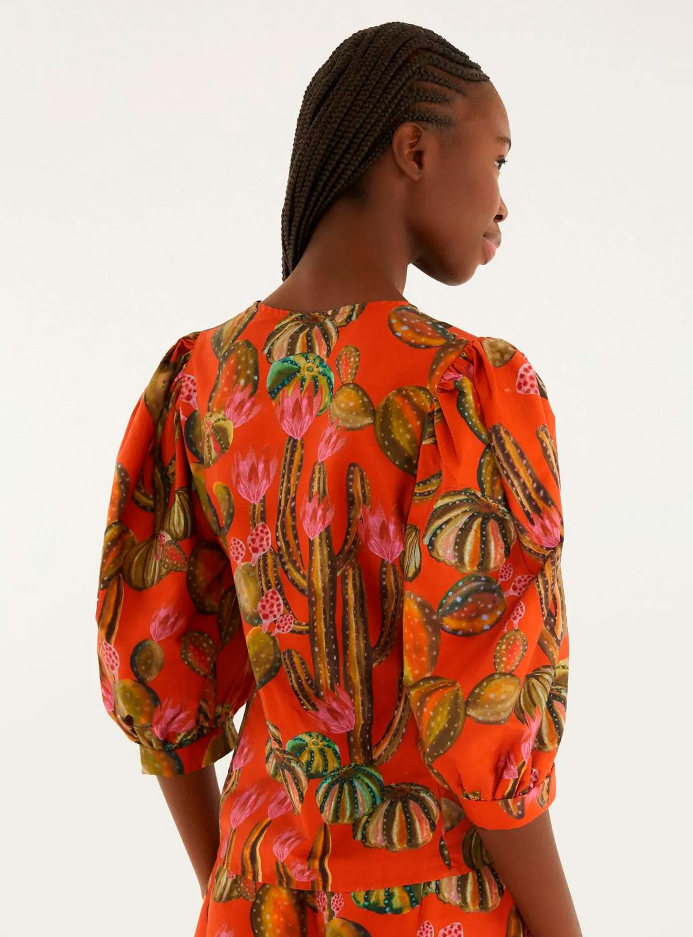 Blusa Mangas Aglobadas-1