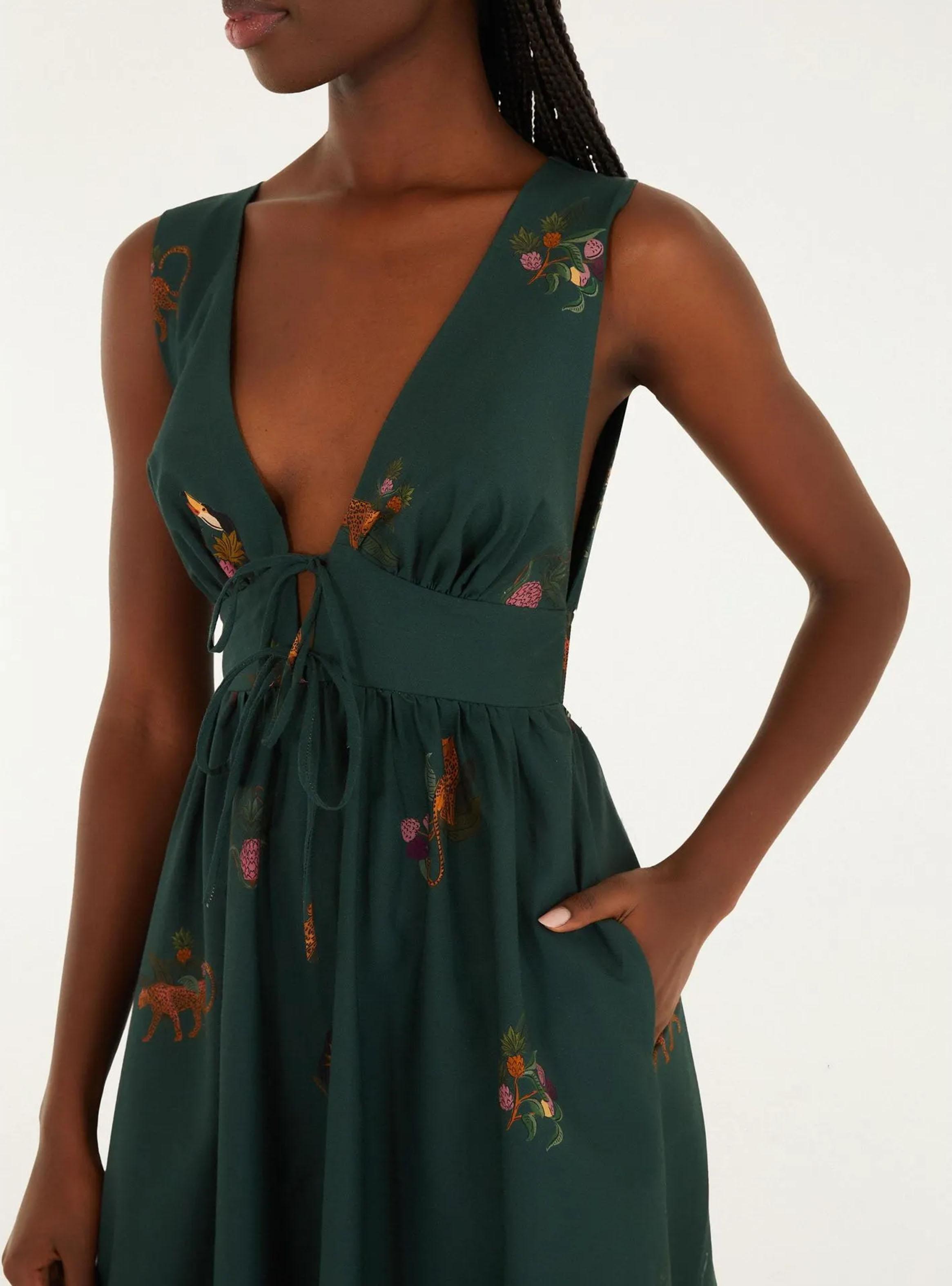 Vestido Escote V-2