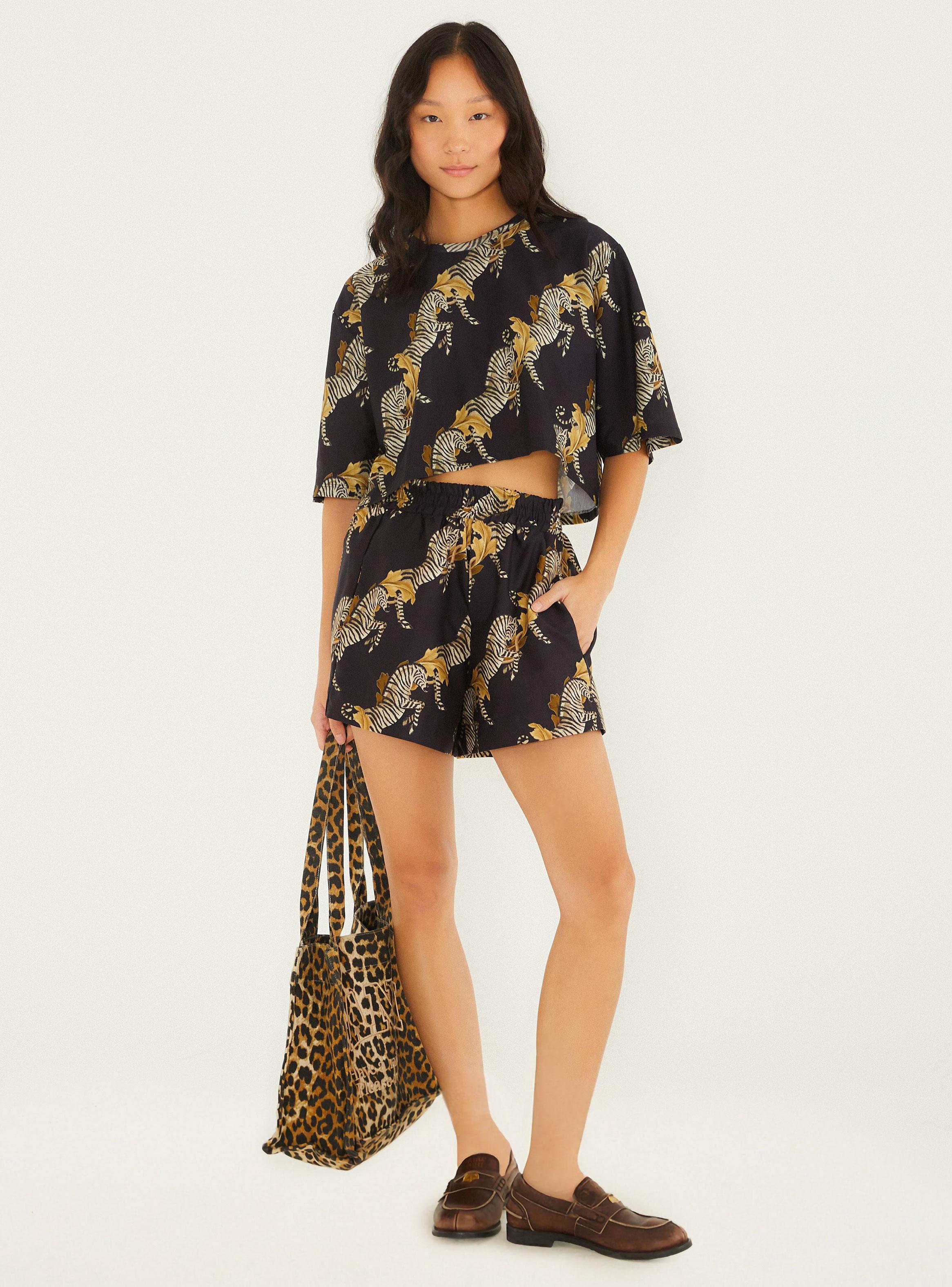 Short Estampado Cebras-3