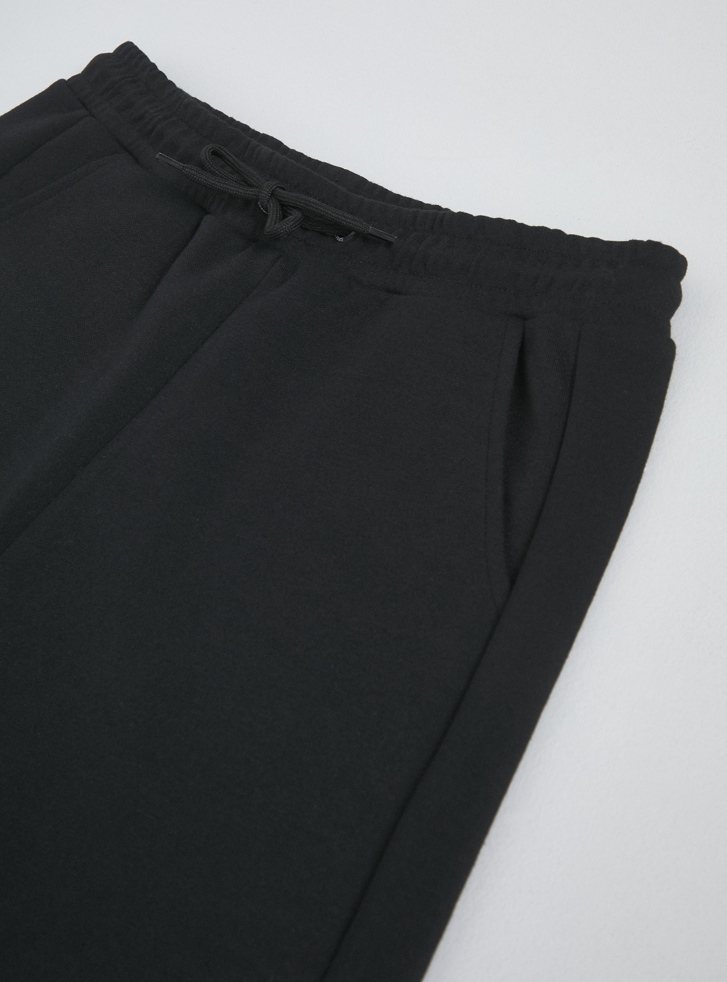 Short Buzo Básico Niño-2