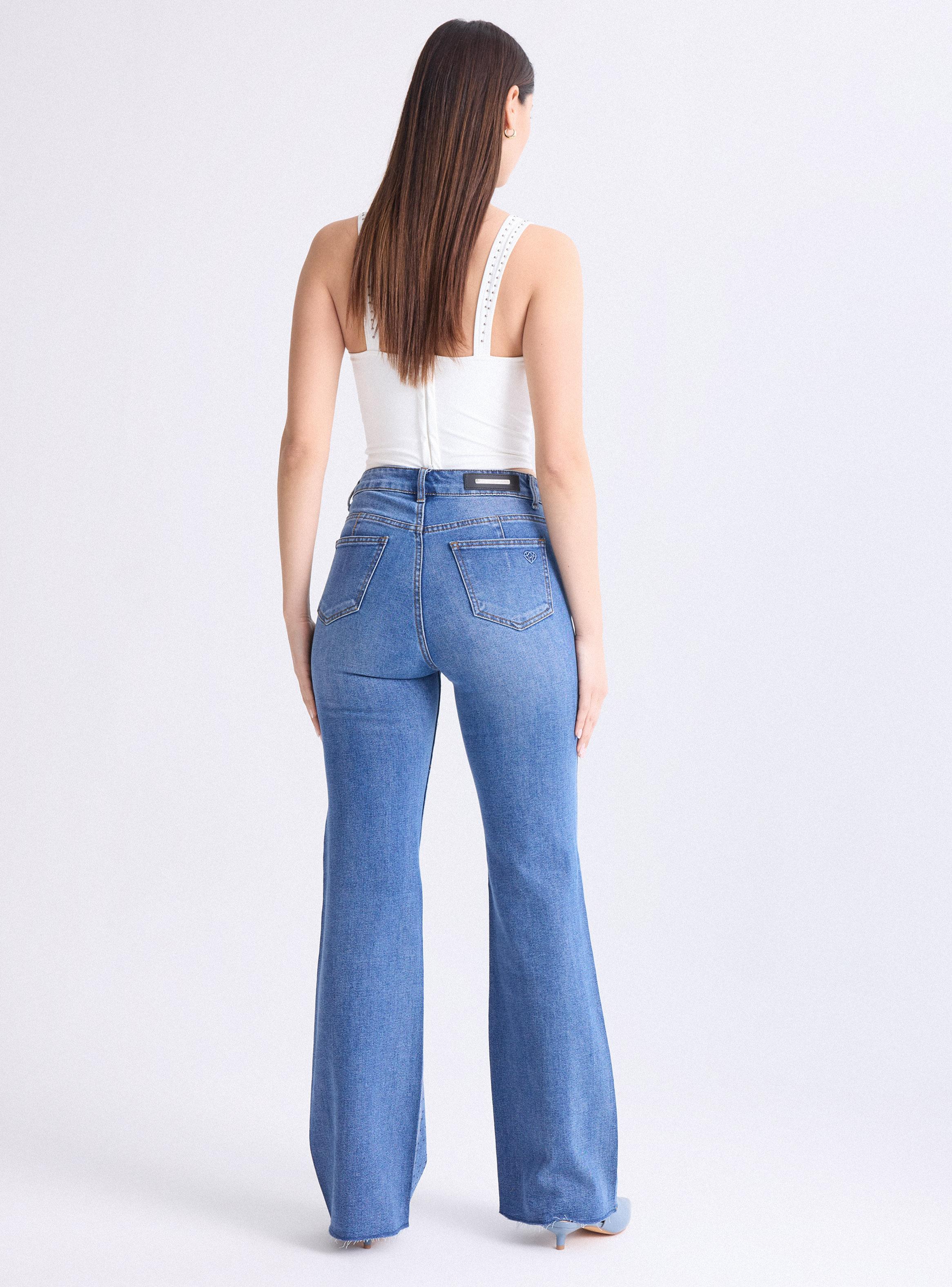 Jeans Flare con Strass en Bota-5