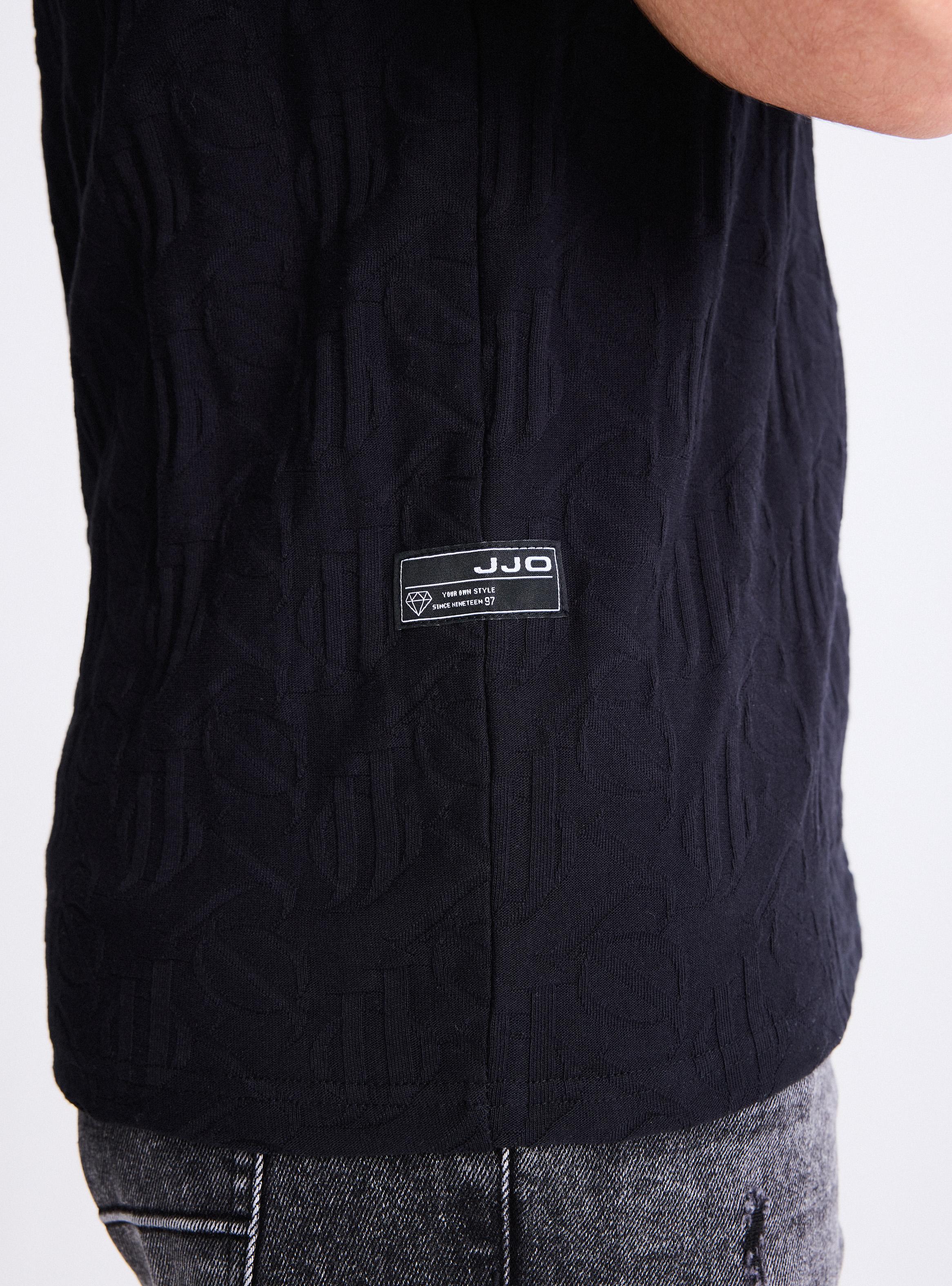 Polera Cuello Polo Tela con Patrón de Marca-3