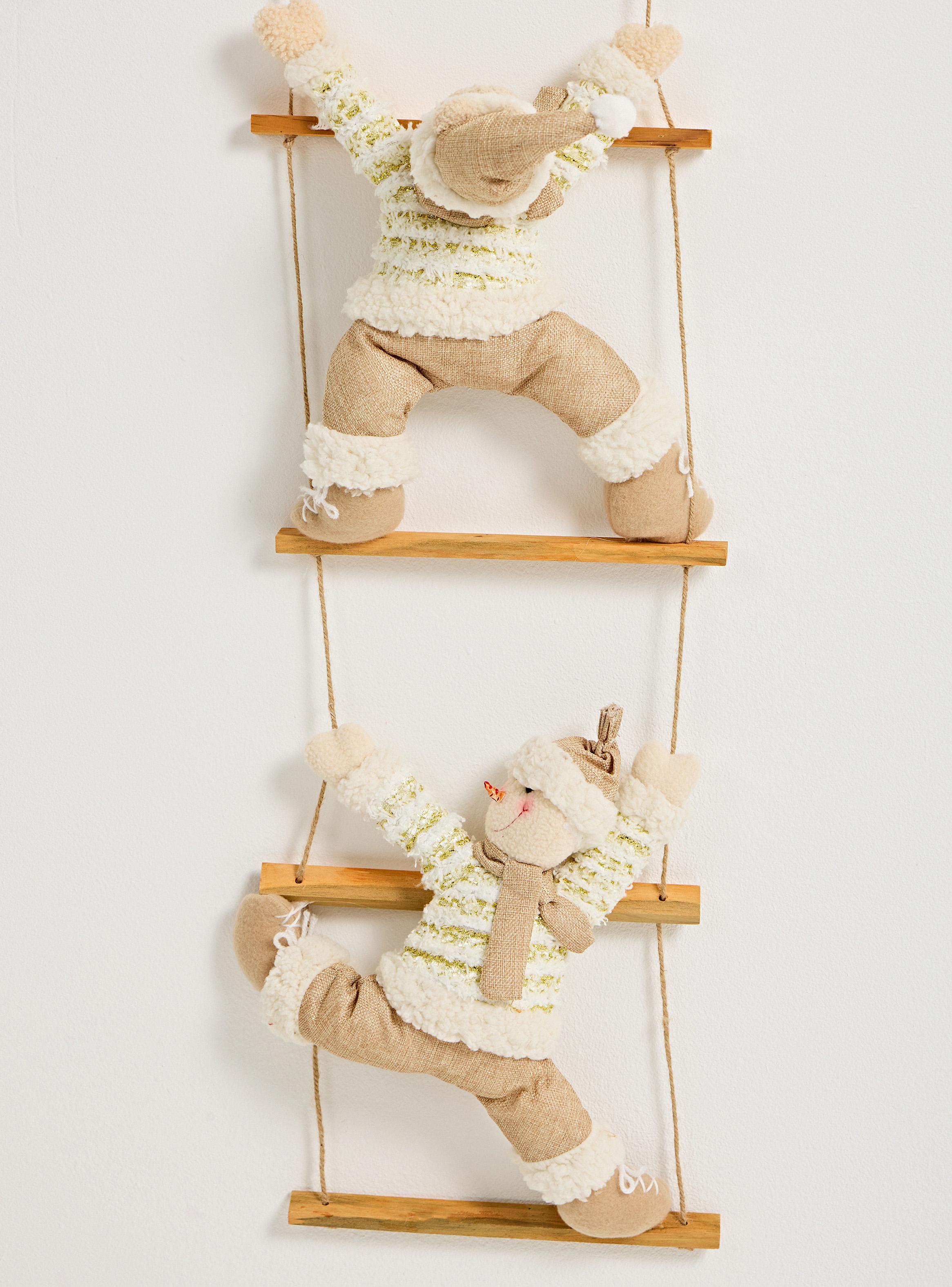 Escalera Peluches White-2