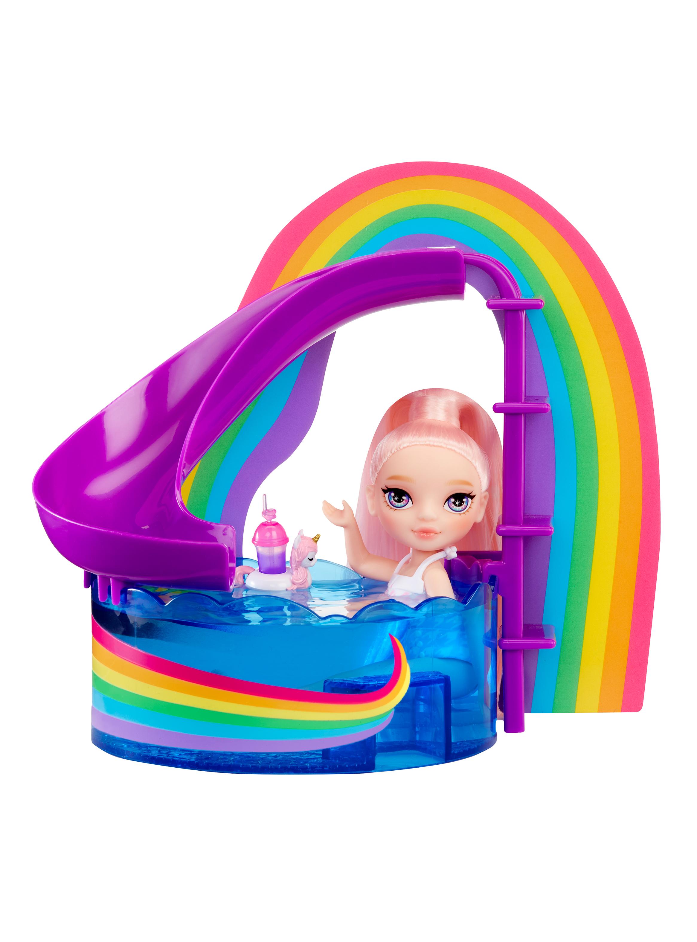 Muñeca Little Pool Day Blush Playset-3