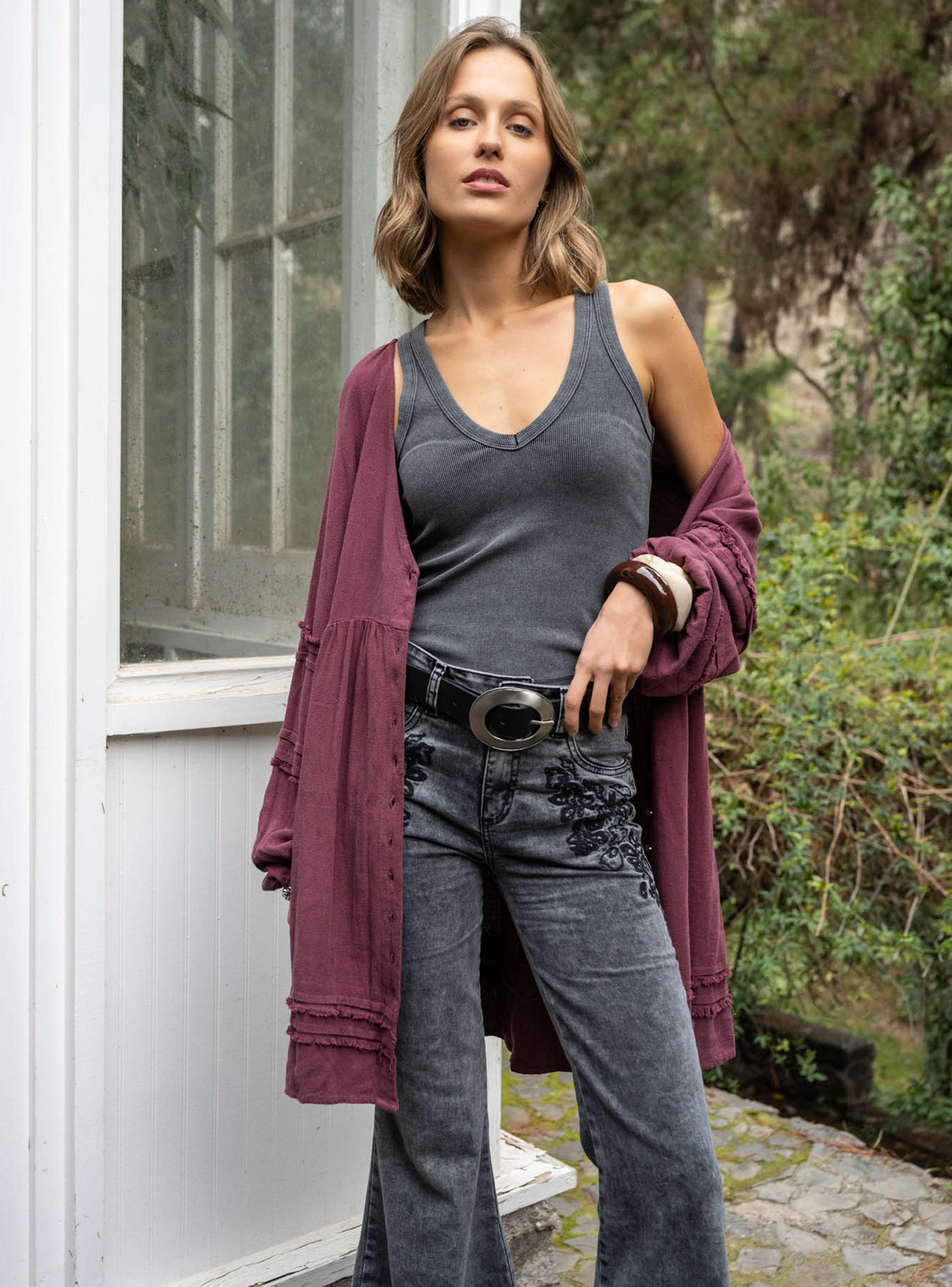 Polera Básica Maru V Grafito-3