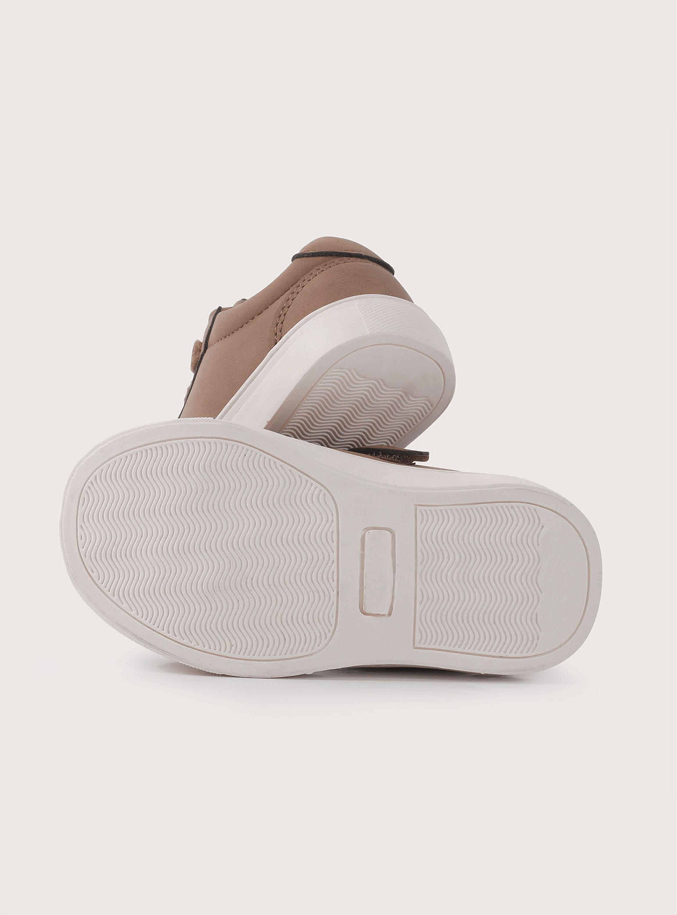 Zapatilla Urbana Logo B 410302 Niño-3