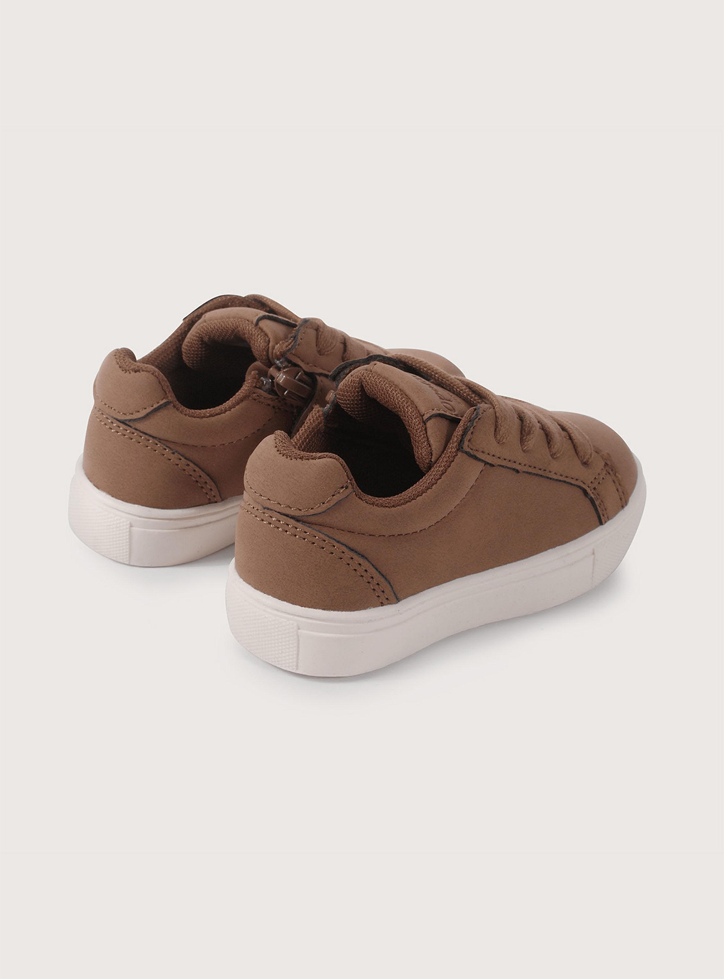Zapatilla Urbana Logo B 410302 Niño-2