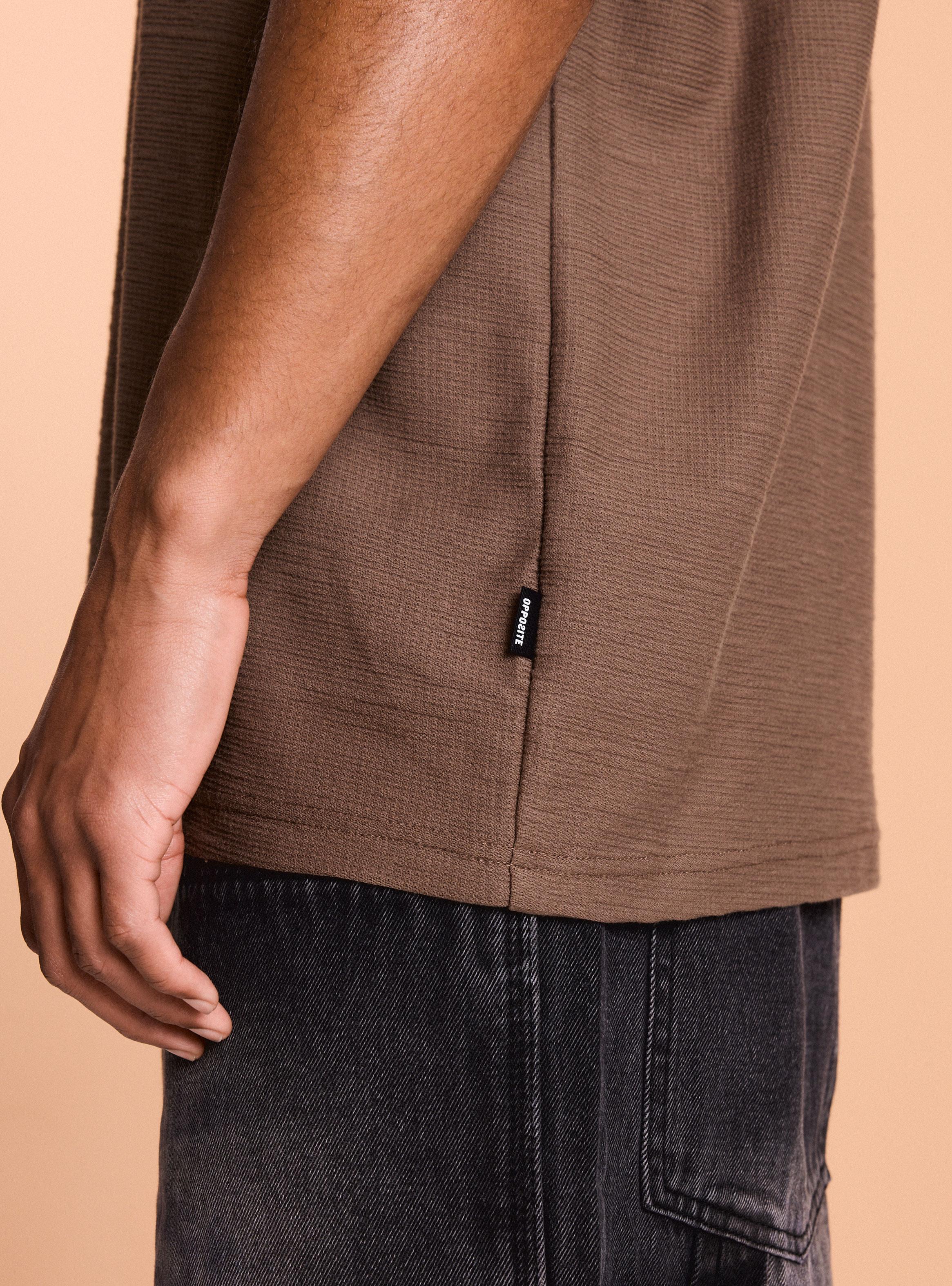 Polera Tela con Texturas Relaxed Fit-3