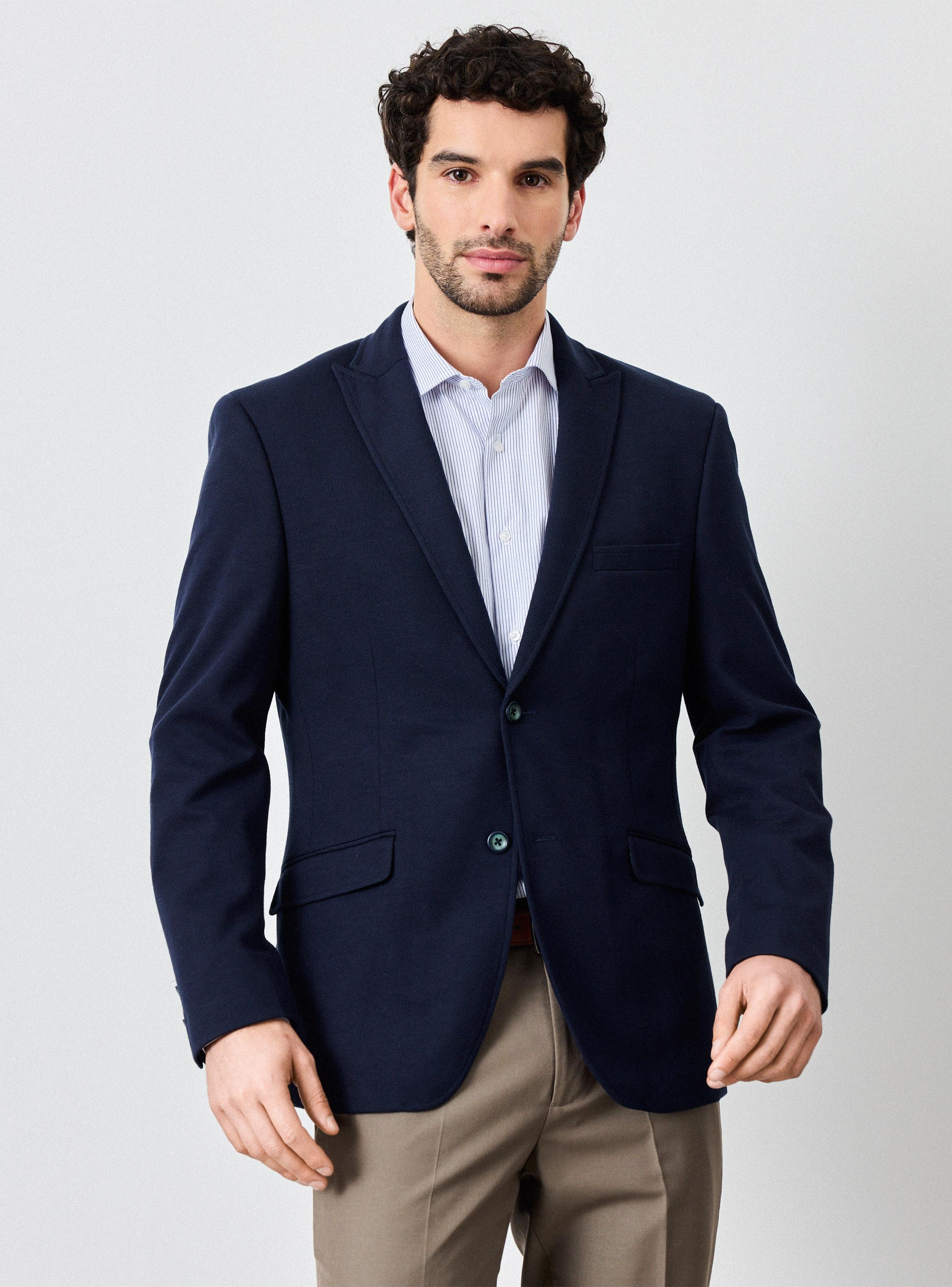 Vestón Recto Azul Fit Vuelta en Punta-0