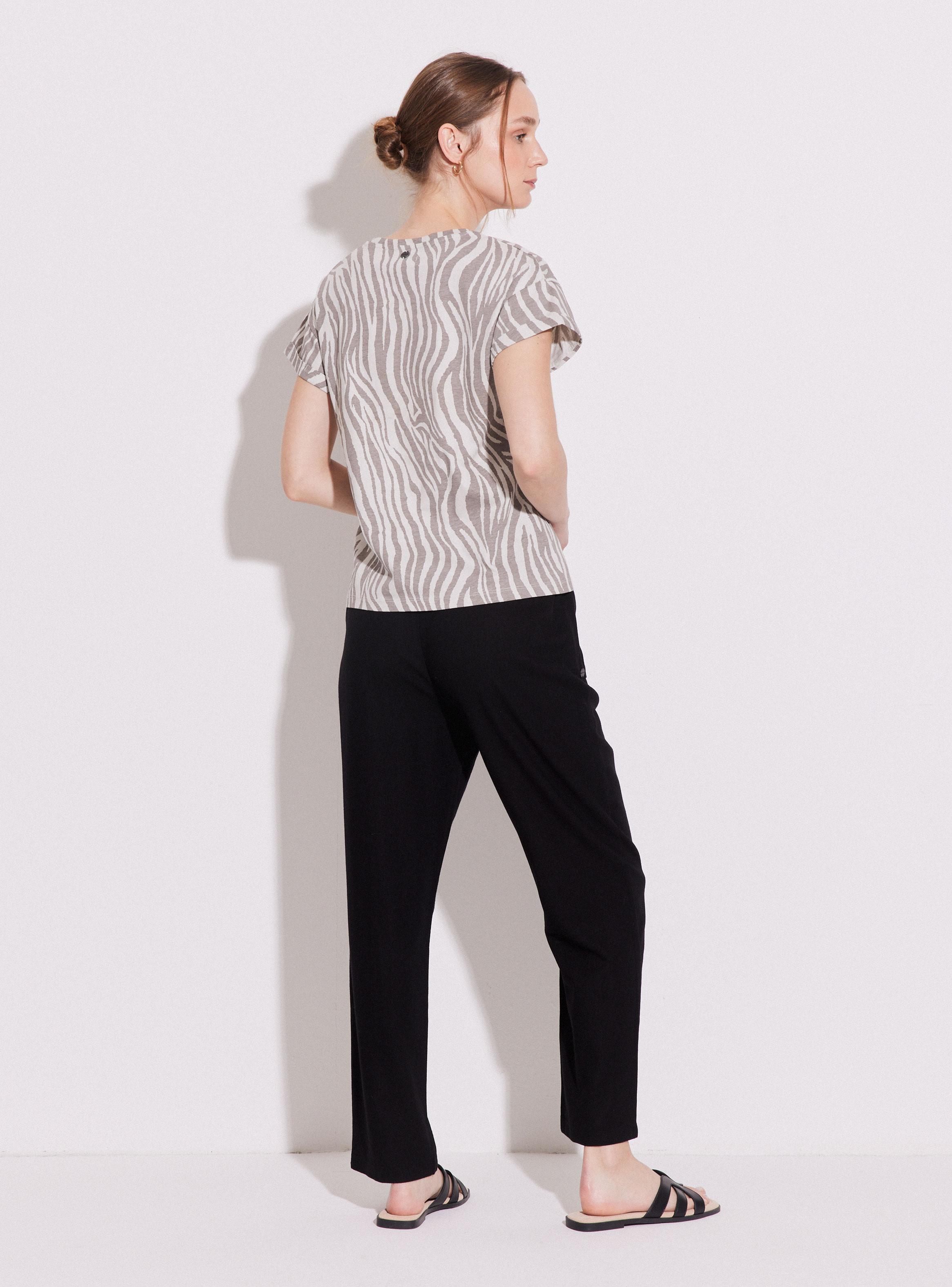 Polera Estampado Cebra-5