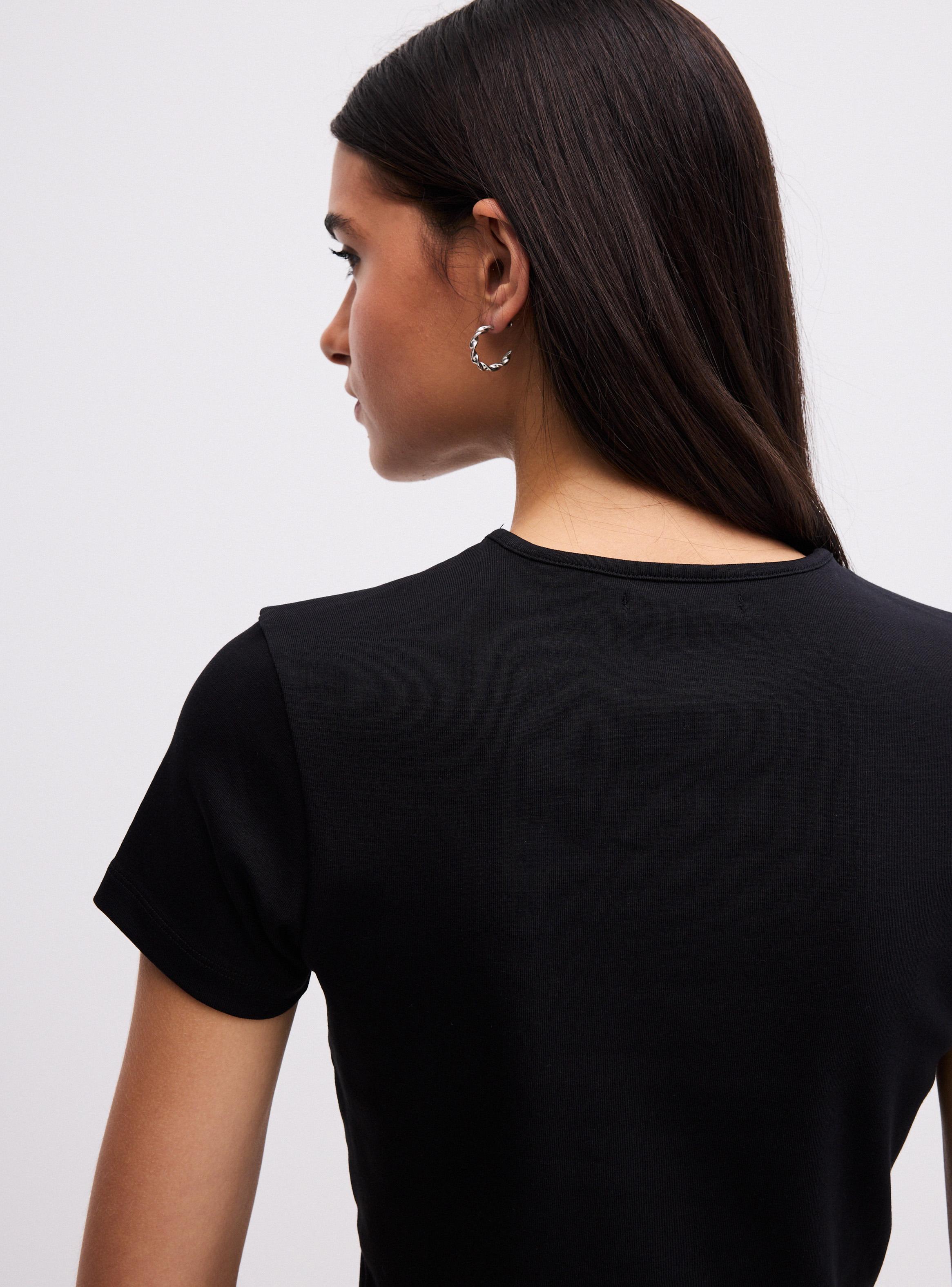 Polera Básica Corta-3