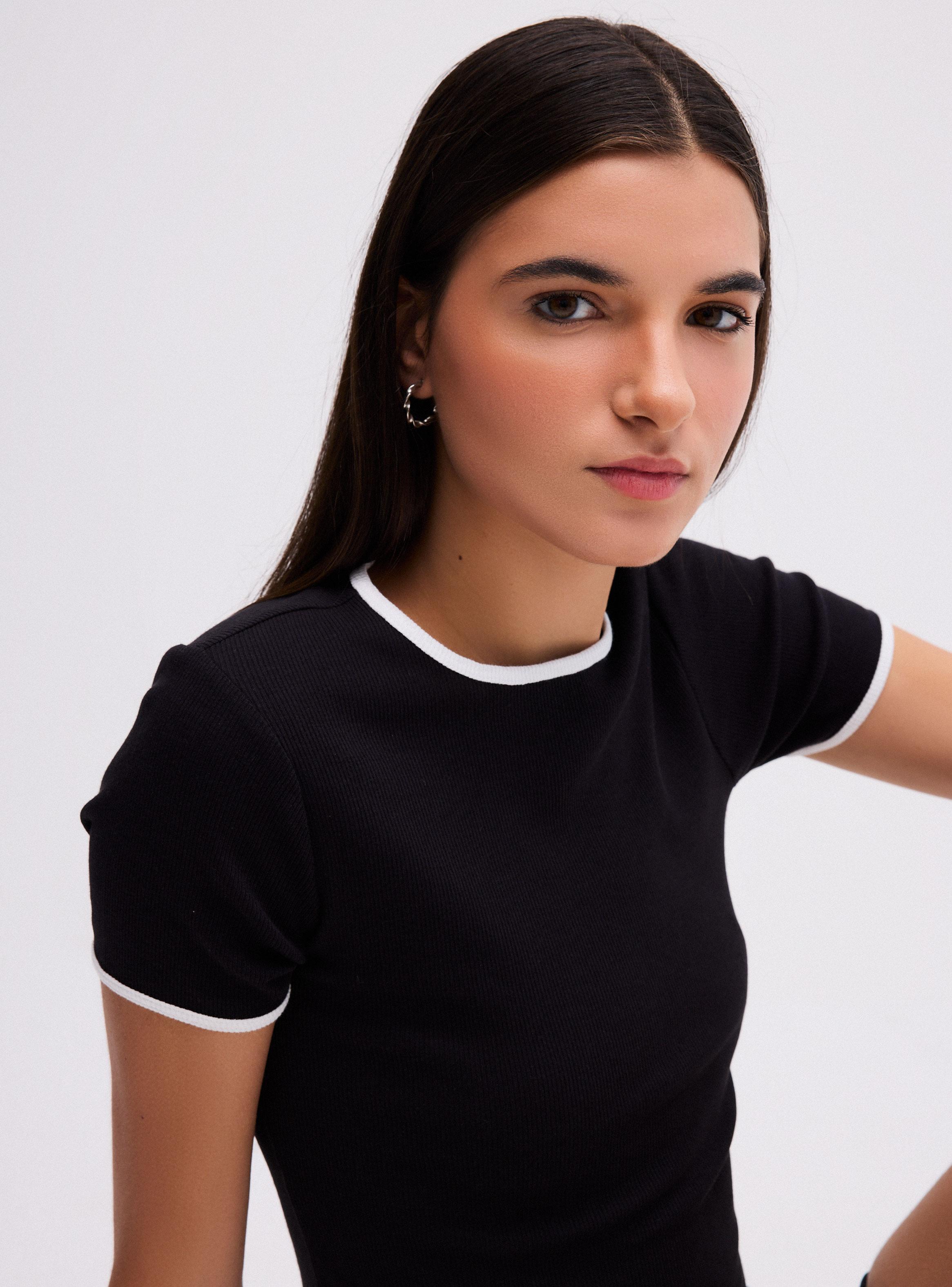 Polera con Piping a Contratono-2