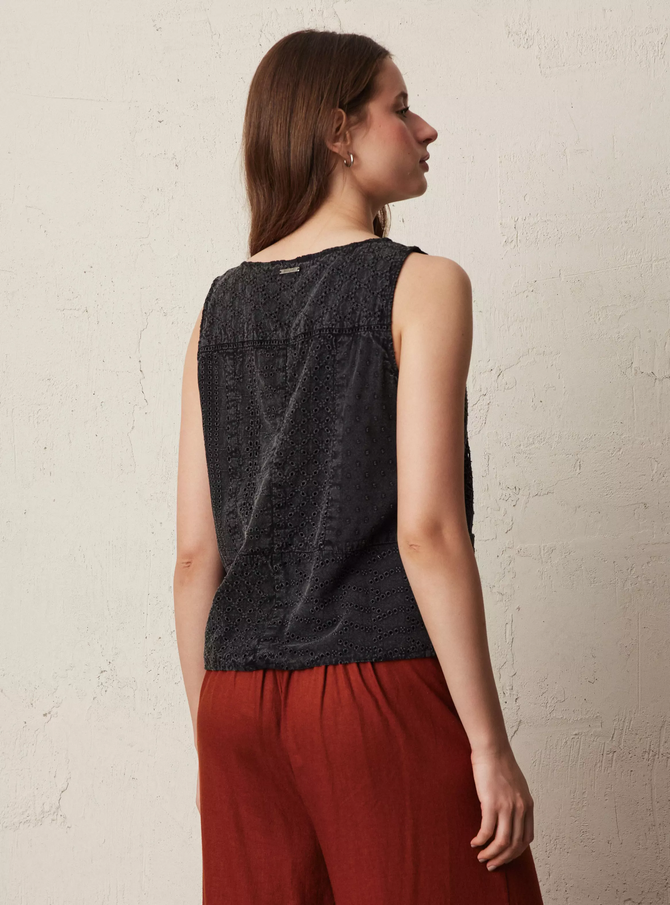 Blusa Tipo Vest Patchwork con Bordado-1