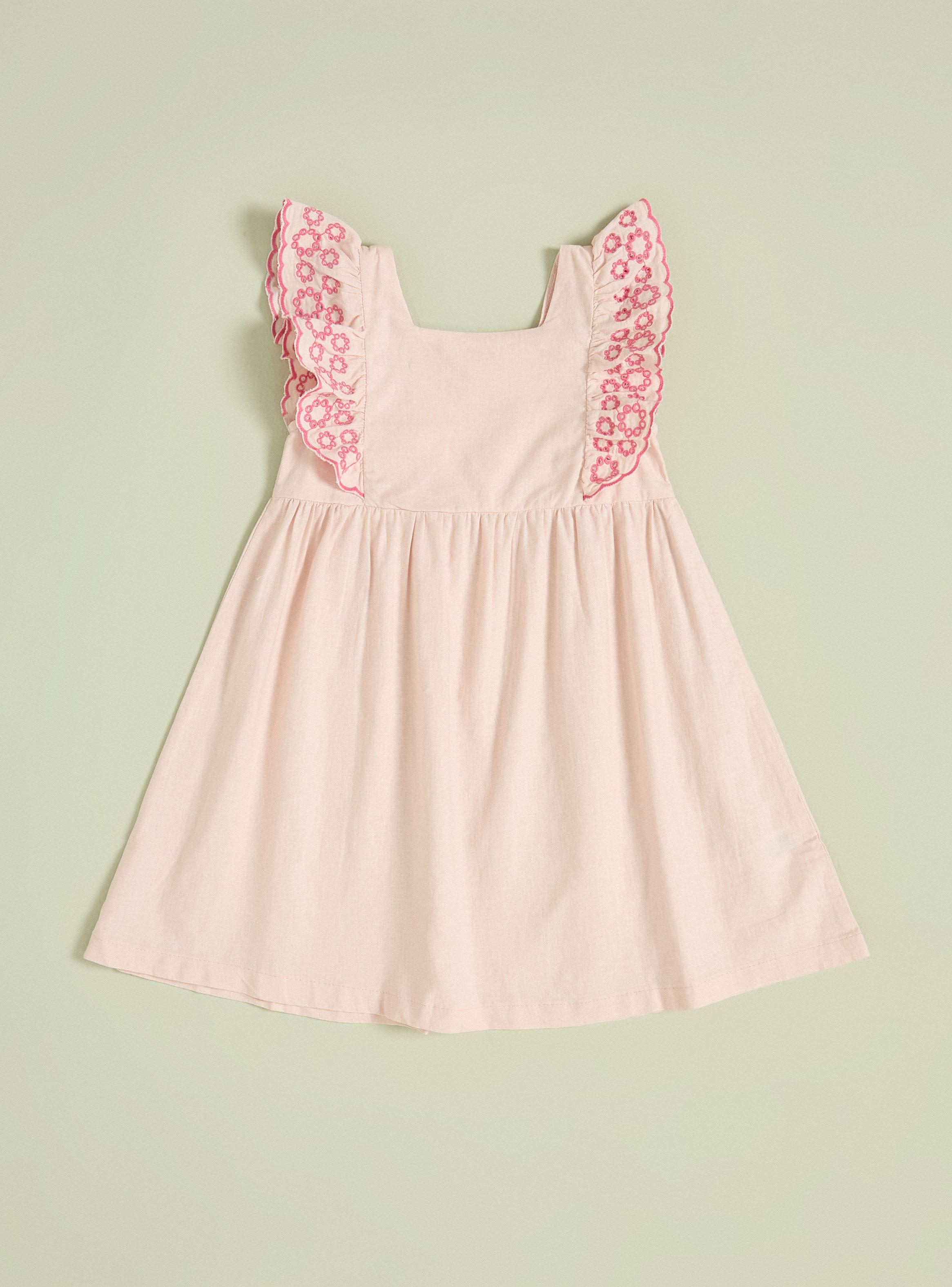 Vestido con Vuelos Bordado de Lino-2