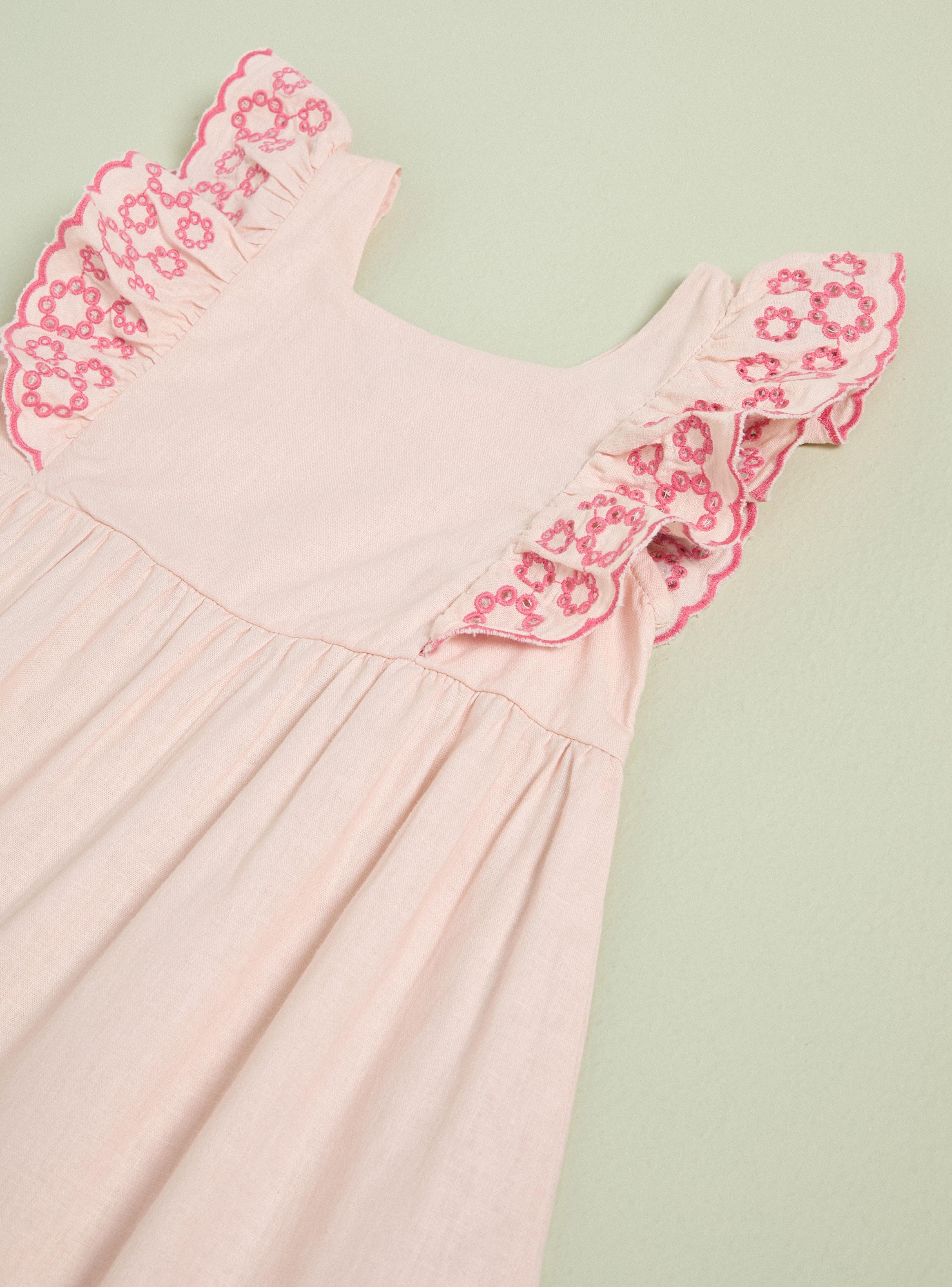 Vestido con Vuelos Bordado de Lino-4