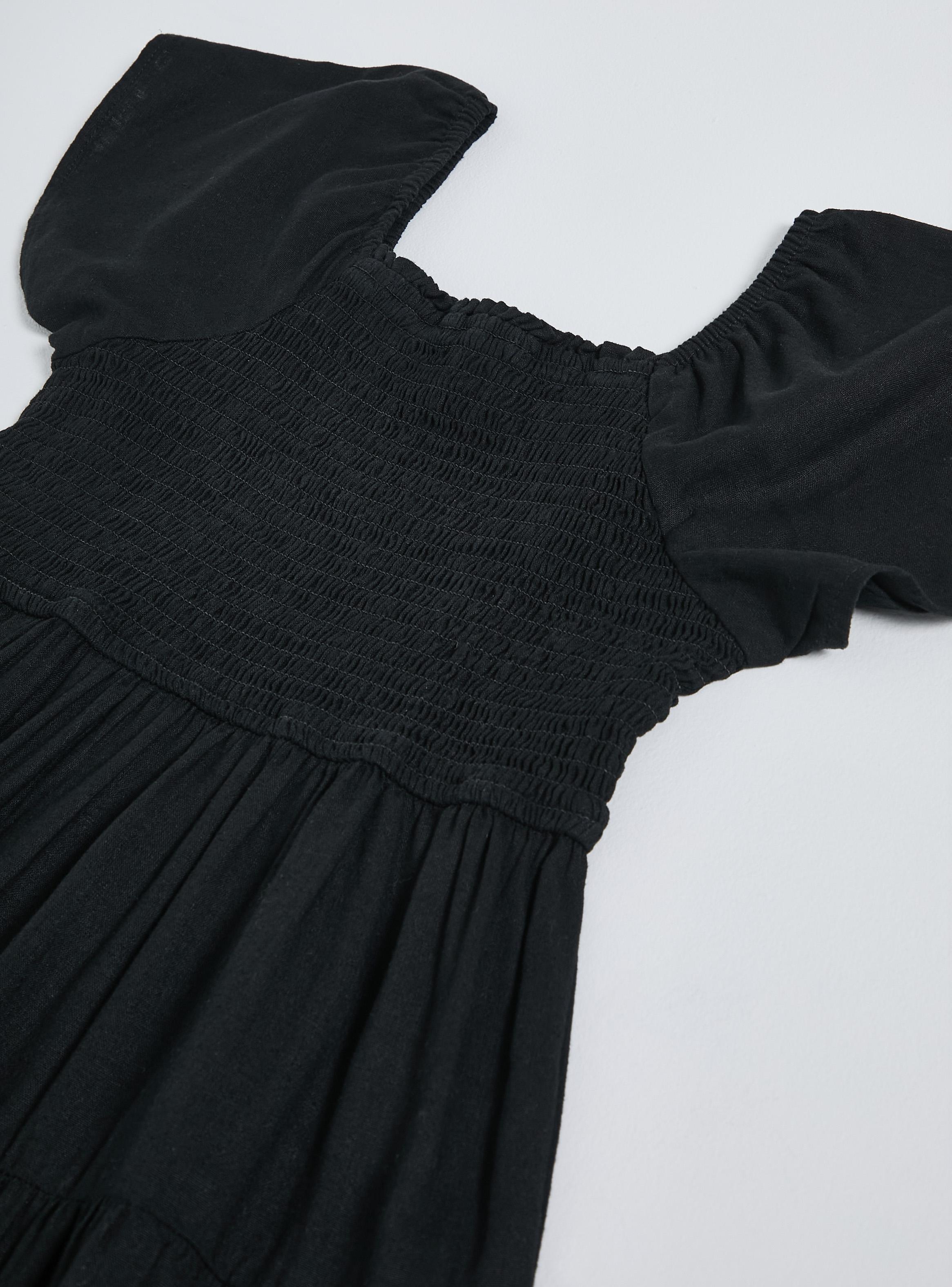 Vestido Diseño Panal con Cortes-2