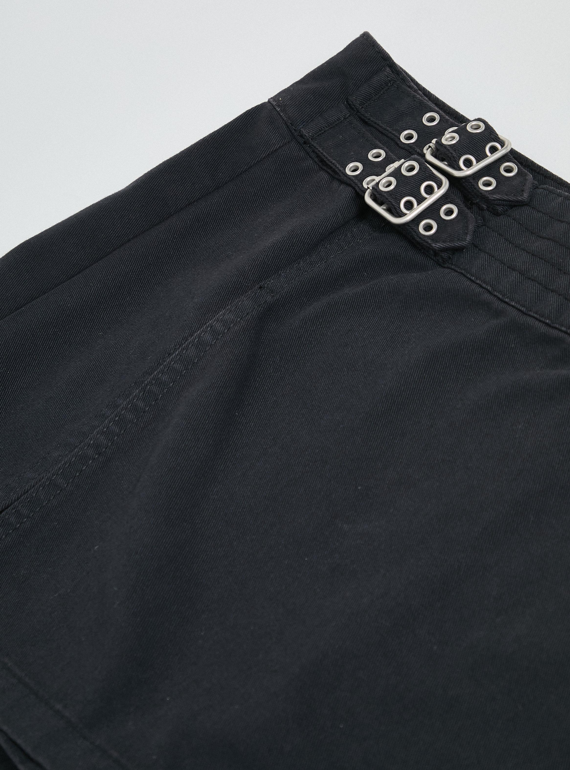 Short Skort con Doble Correa con Ojetillos-2