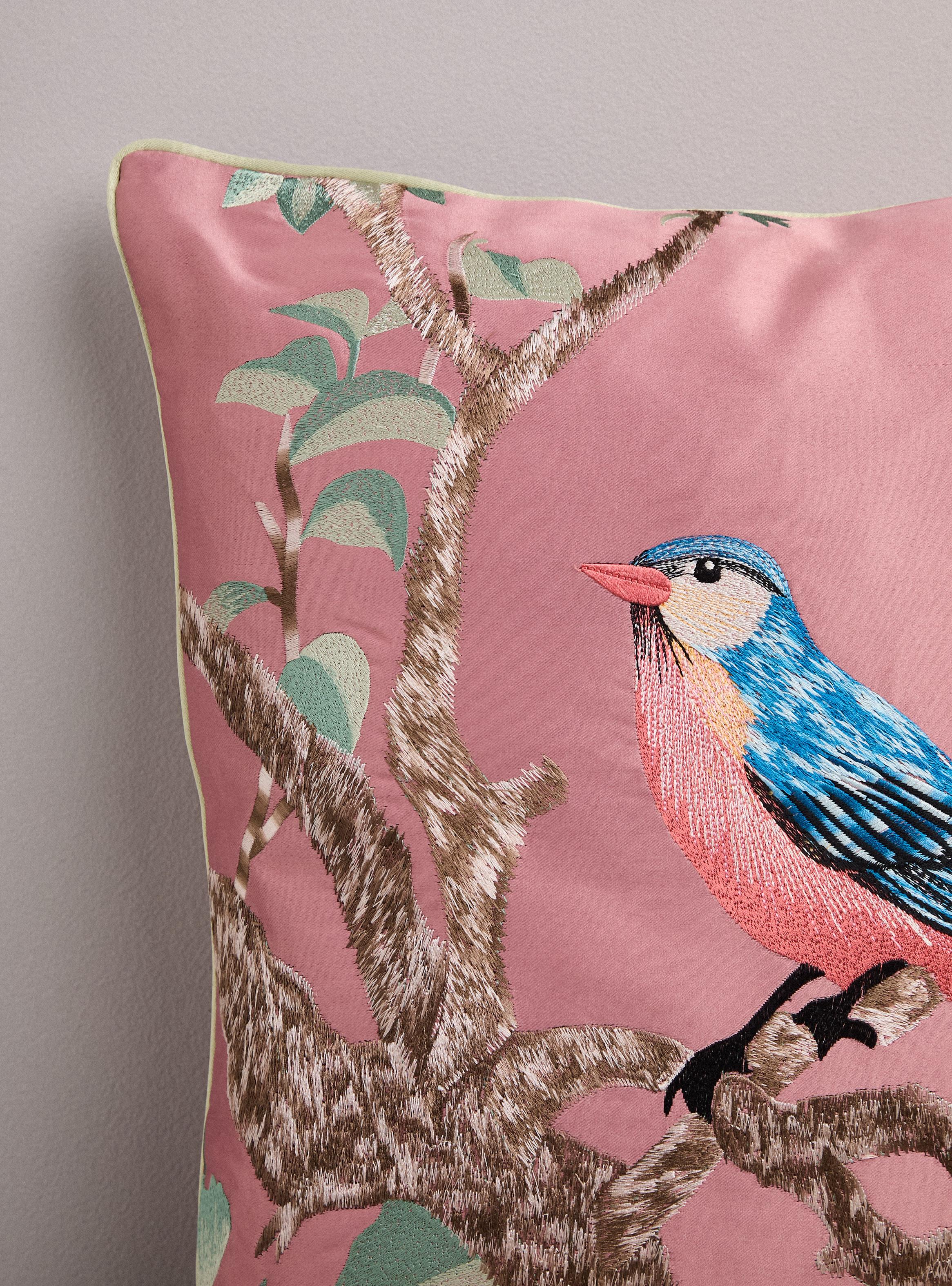 Cojín Pájaro 45x45 cm-2